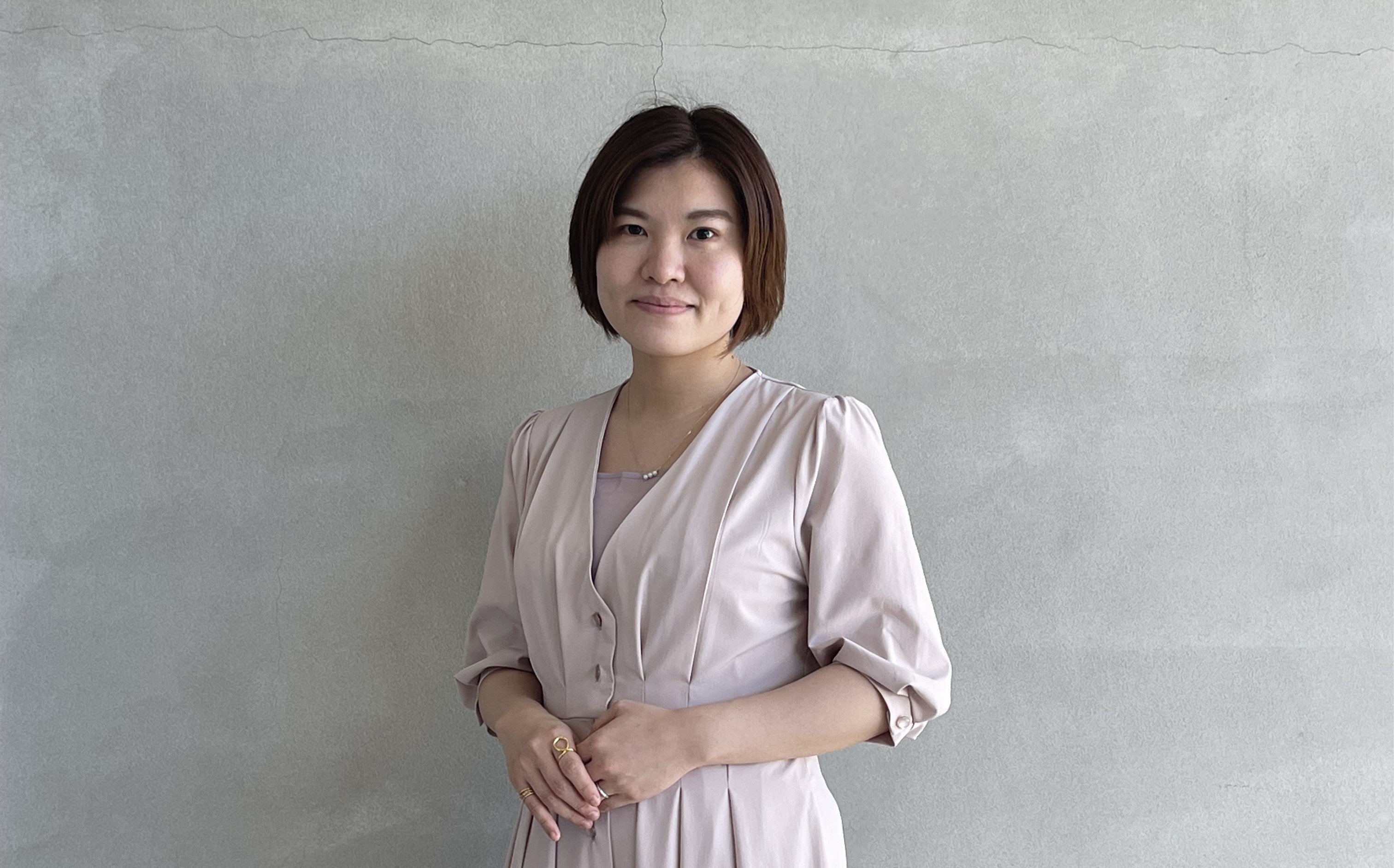 【社員インタビュー】富田実乃莉さん 銀行員からスタートアップに転職「仕事が楽しいものになった」