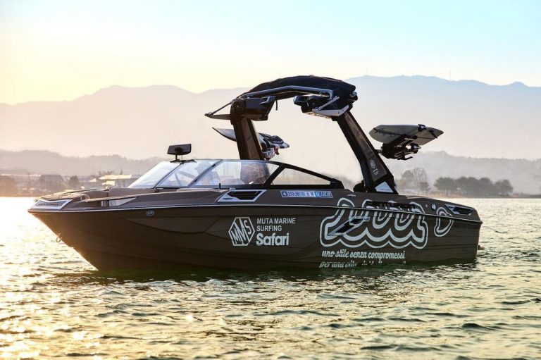 『MUTAデザインについて』CENTURION BOAT公認による日本だけの特別艇