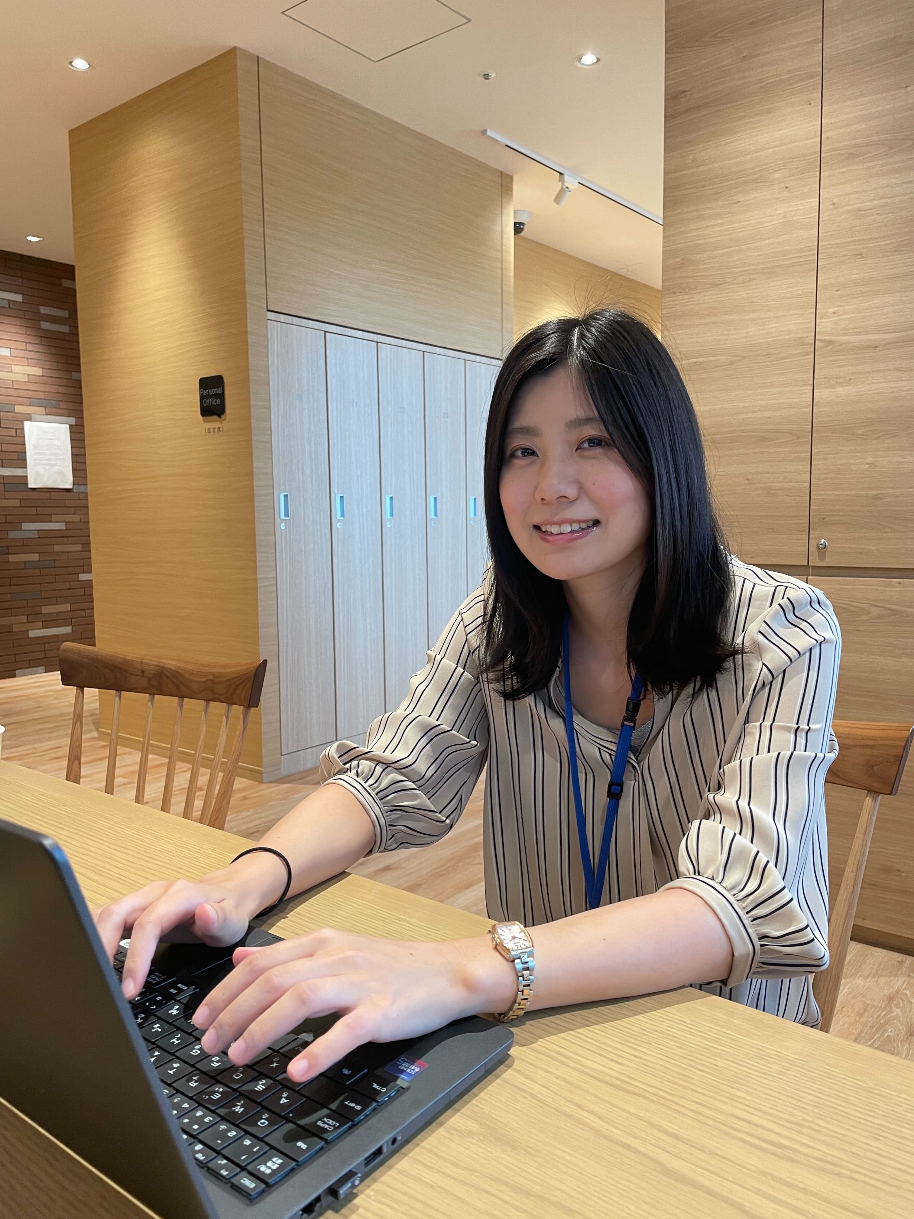 青森から完全リモートでお客様をサポート！「遊び心のある仕事内容が新鮮」