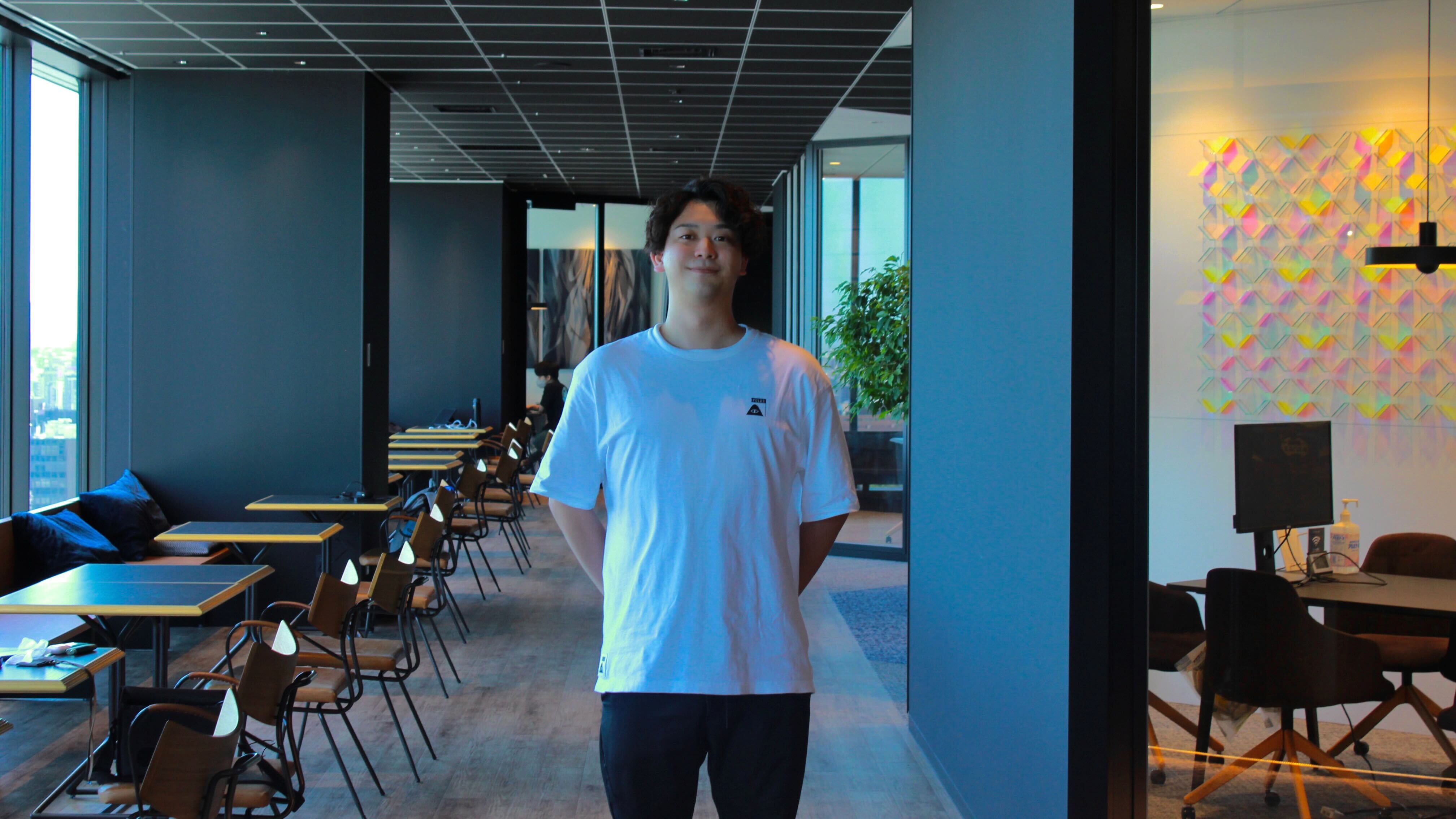 新卒が結果を出す為にパーマとヒゲを生やしたら急成長した話