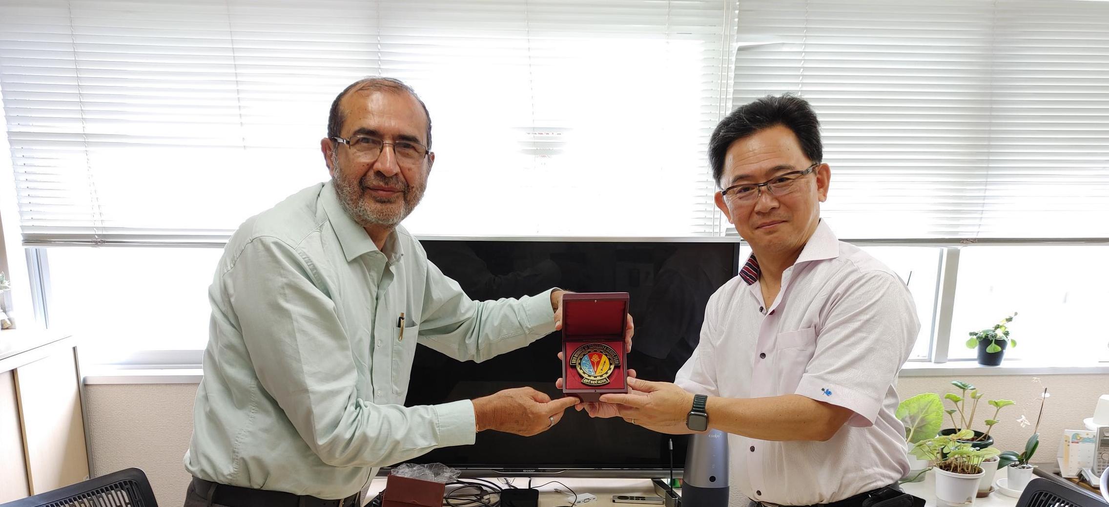 ビルラ技術科学大学ピラニ校の Arya Kumar教授（Dean Alumni Relations）が、田原副学長を表敬訪問されました。
