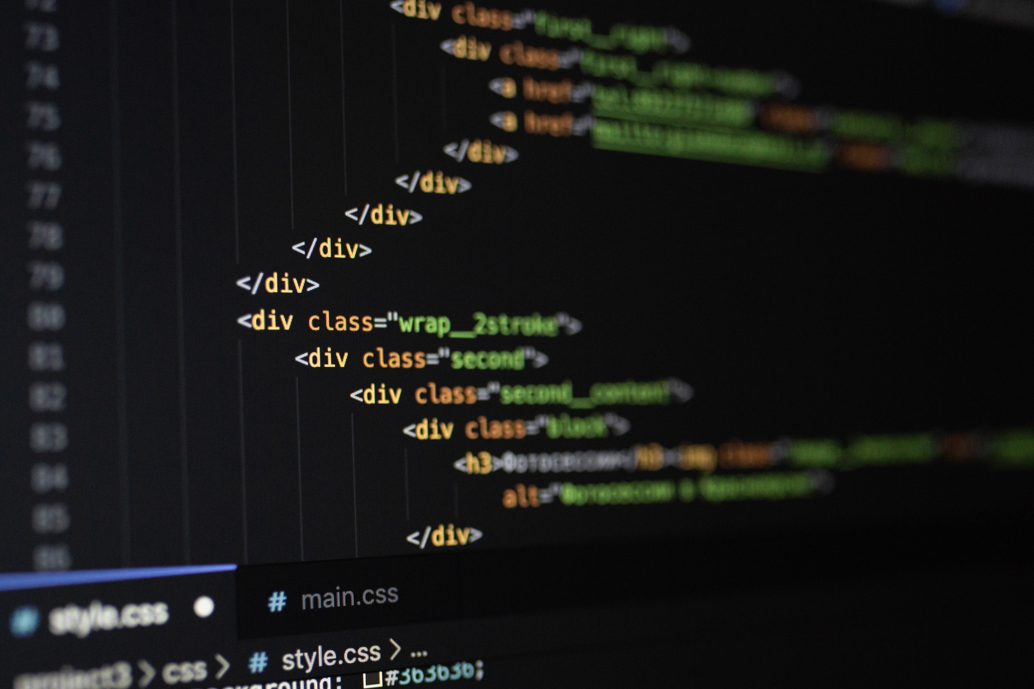 【jQuery】tableにアコーディオンを実装＆兄弟要素内の子要素を指定する
