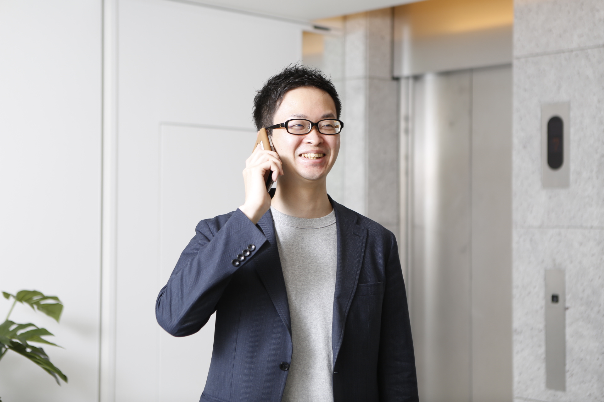 【社員インタビュー①】リファルケのキャリアの考え方に惹かれて入社した、IT業界歴10年の社会保険労務士！