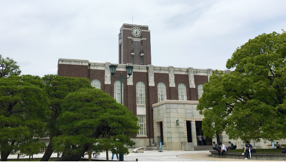 1日16時間勉強して京大学部首席入学の私が、STORYのディレクターになるまで