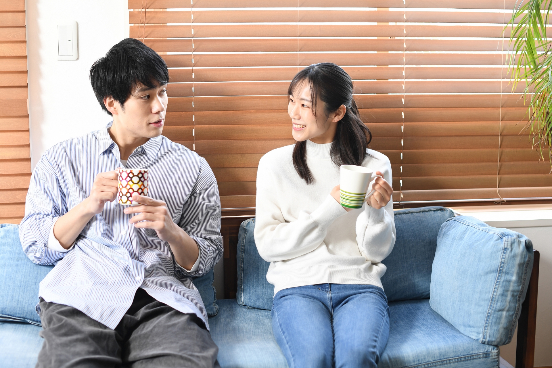 【社内対談 vol.01】学生インターンの挑戦！経験ゼロから憧れの経理業界へ。