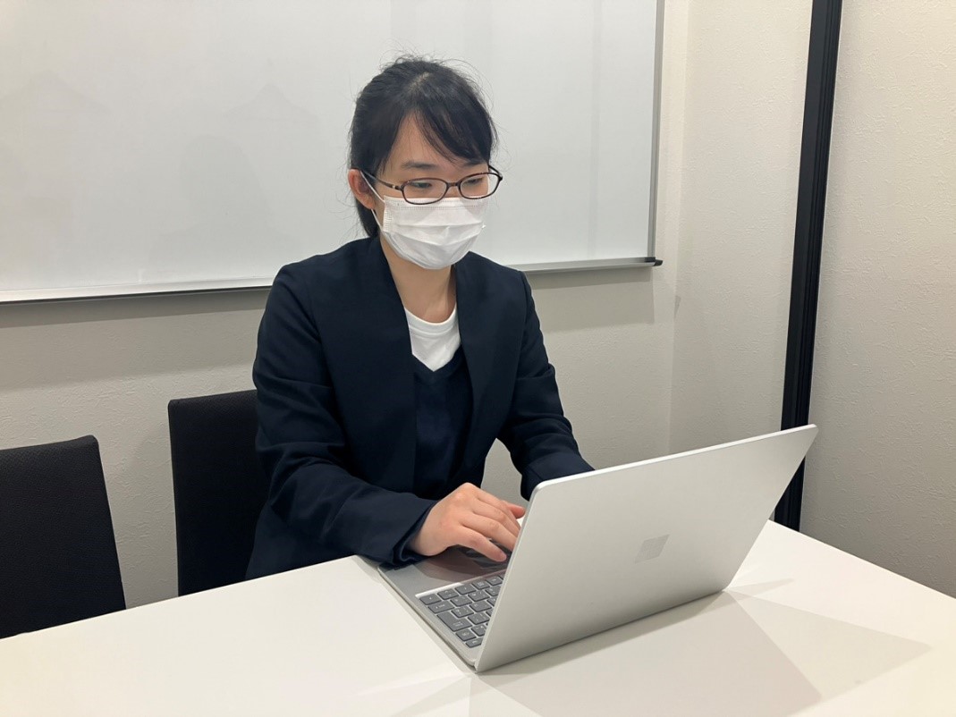 インターン生から学ぶ2！メディア記事作成