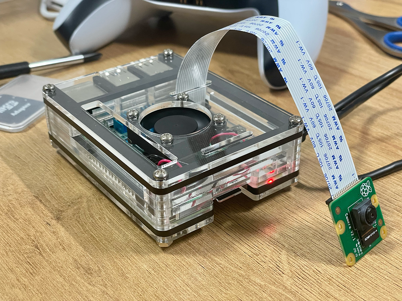 Raspberry Pi を引っ張り出してきました