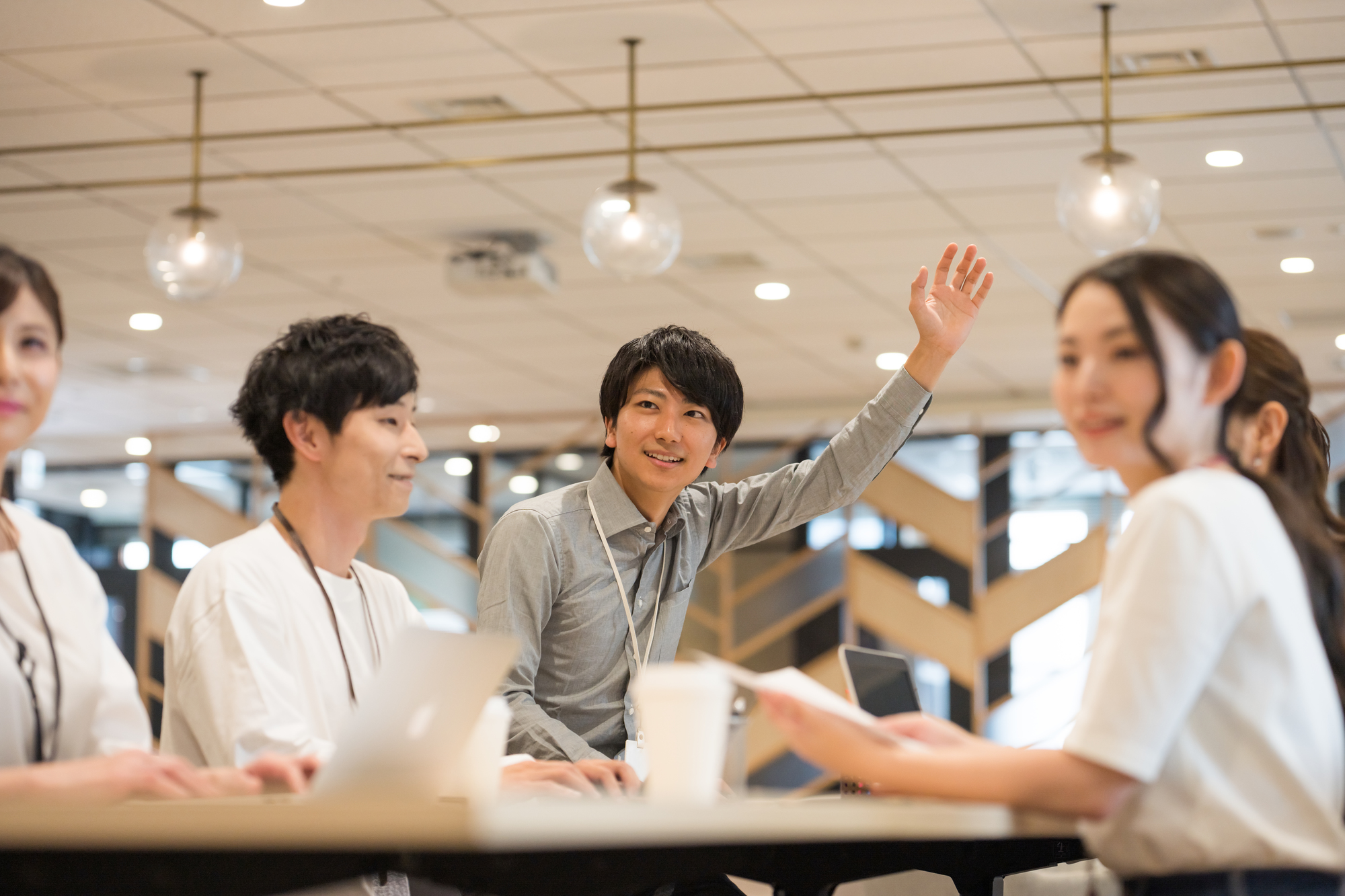 会議中「ただいるだけの人」になっていませんか？？