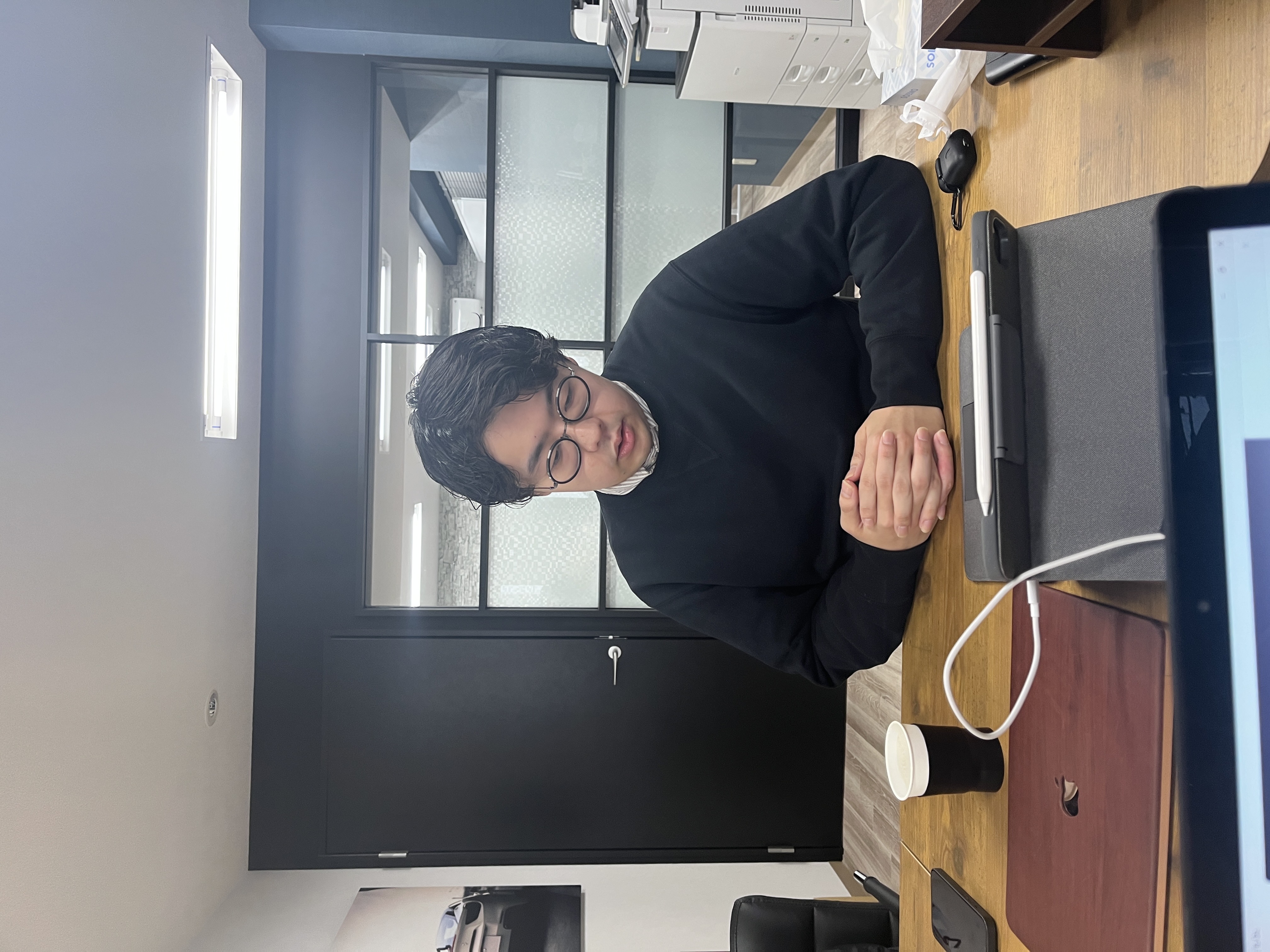【社内インタビュー第3弾！】Inventive Partnerの社員第9号！社内のお笑い担当！吉岡さんにいろいろ聞いてみた！
