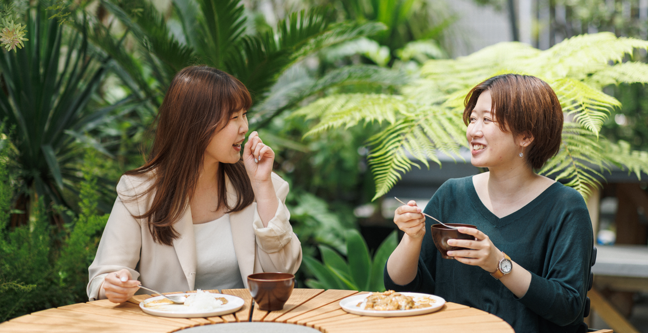 テラスでランチが食べられる！？会社のテラスをご紹介🌿