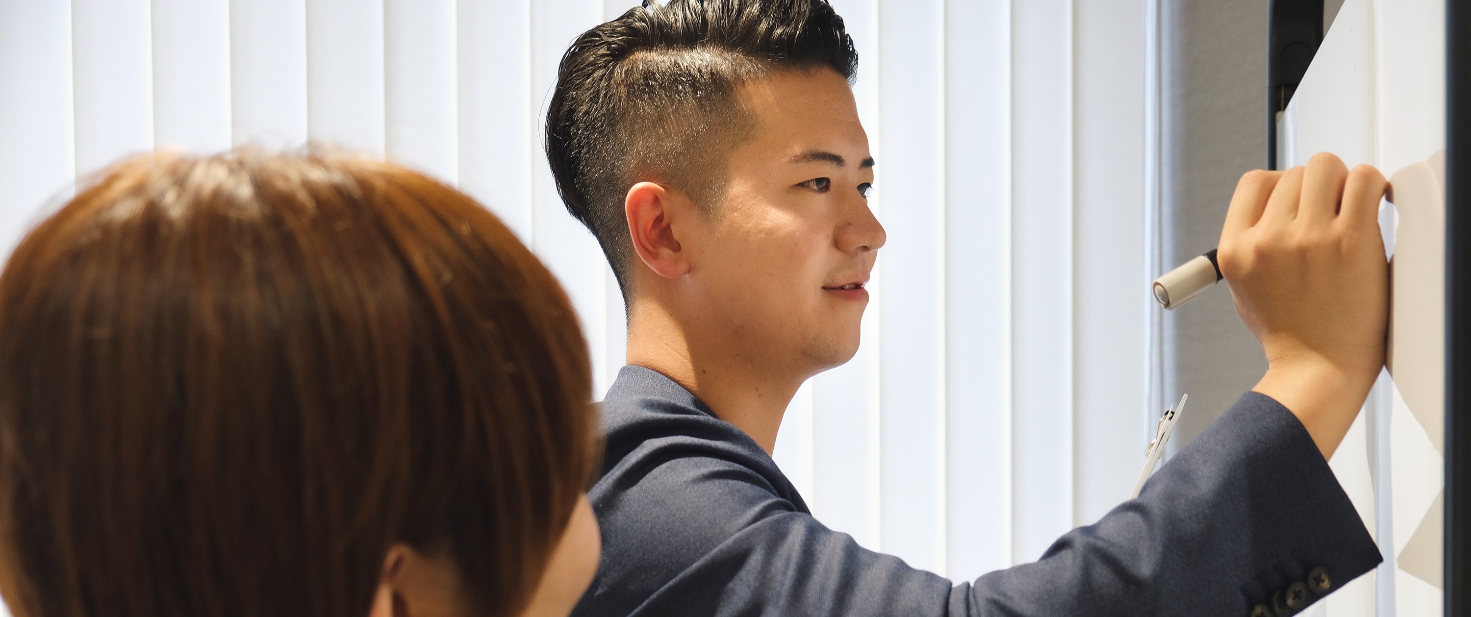 【社員インタビュー】最年少で管理監督者に昇格したセールスGRPのマネージャーにお話をお伺いしました！