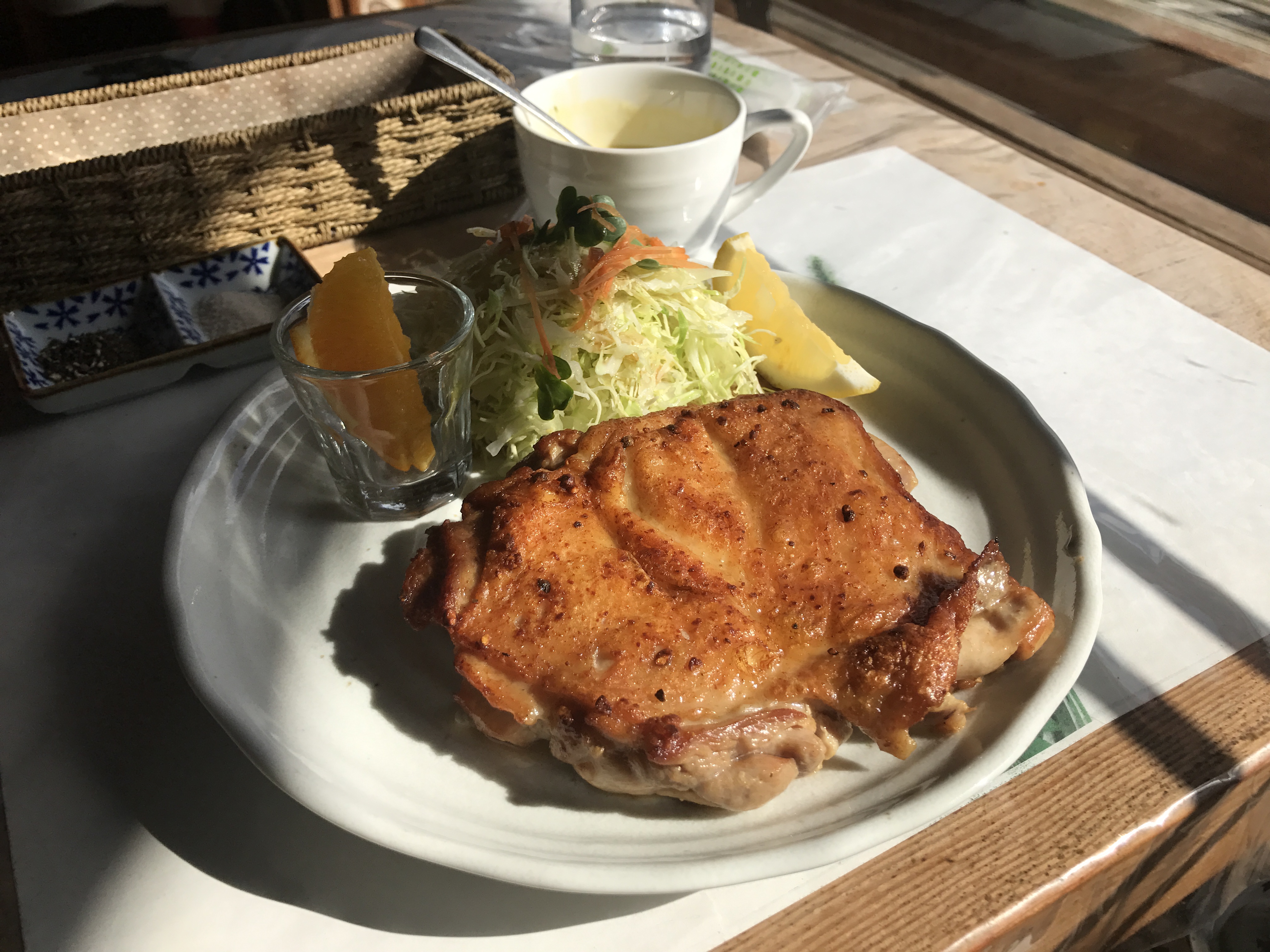 今日のお昼ご飯は何にしようかな？
