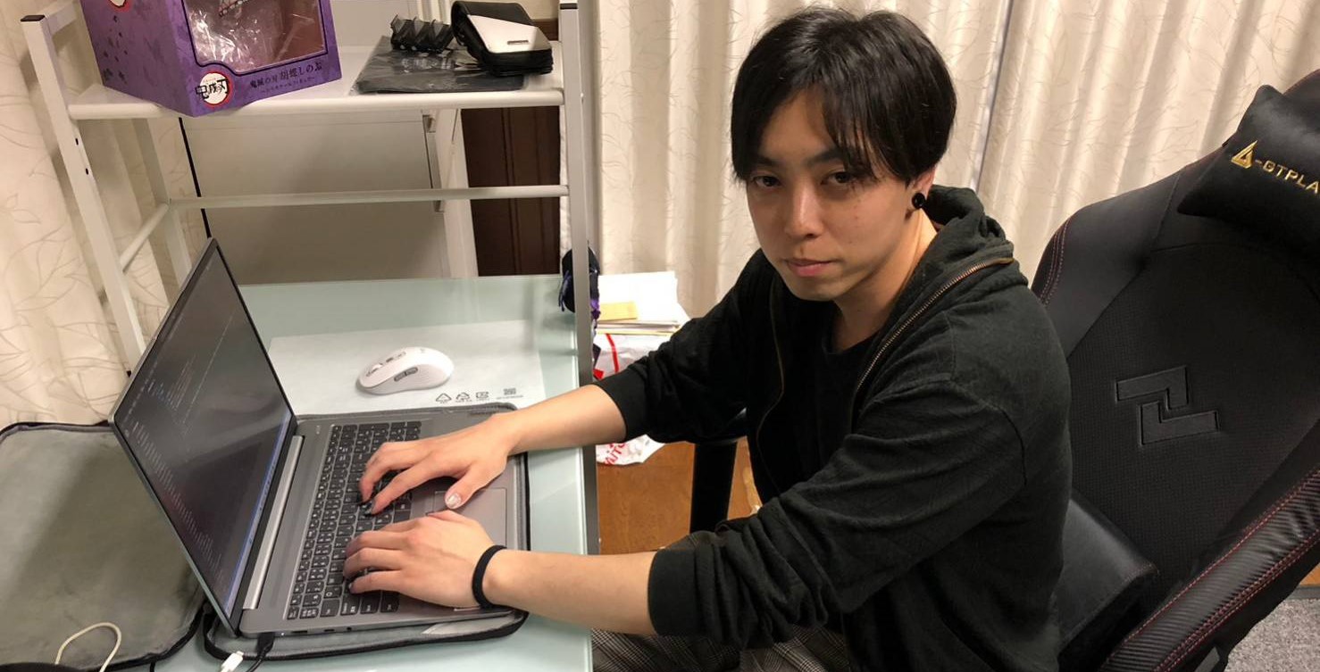 【インタビュー/社員】電気工事の仕事から、エンジニアを目指し開発案件へアサインを果たした社員へインタビュー