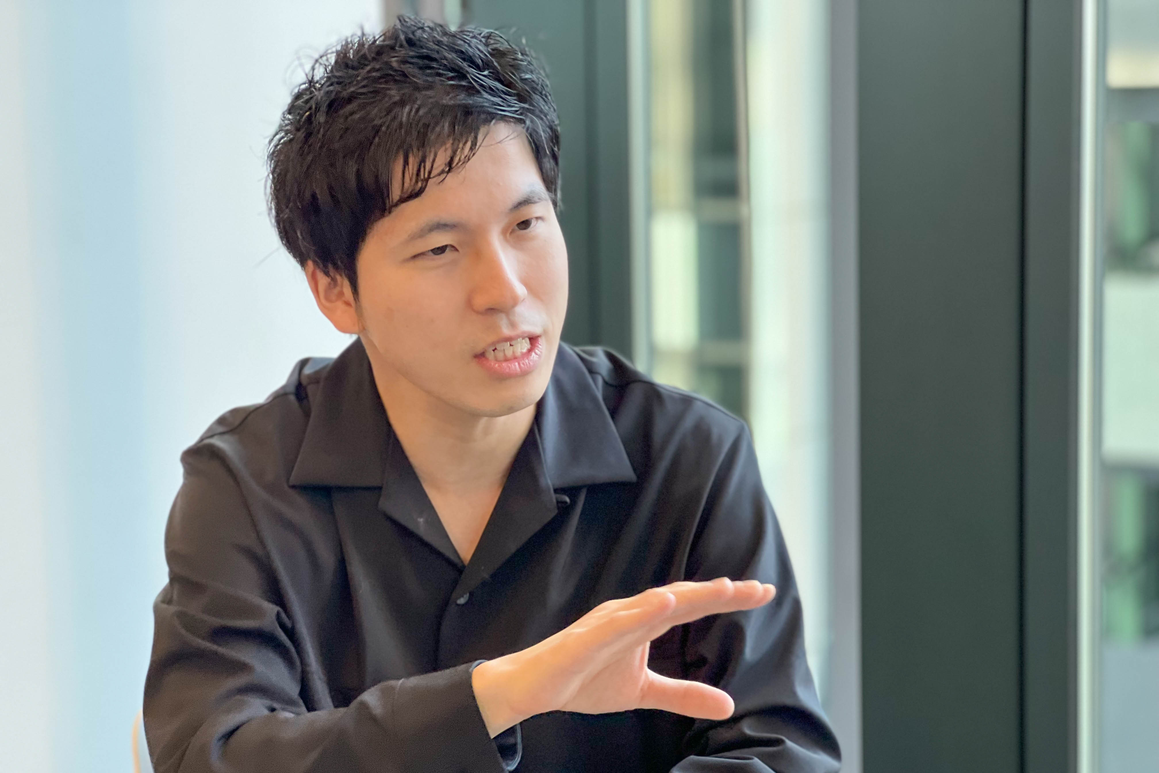 「こどもの精神をずっと持っていたい」電通出身のVタレント事業部長が貫く在り方、歩み方。