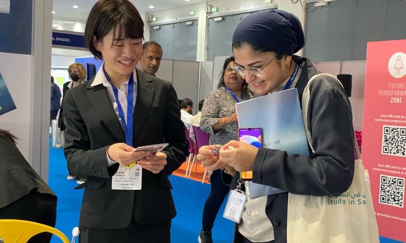 【学生インターンインタビュー】ドバイの展示会へ同行した原田恵さんが玉井式で経験したこととは？