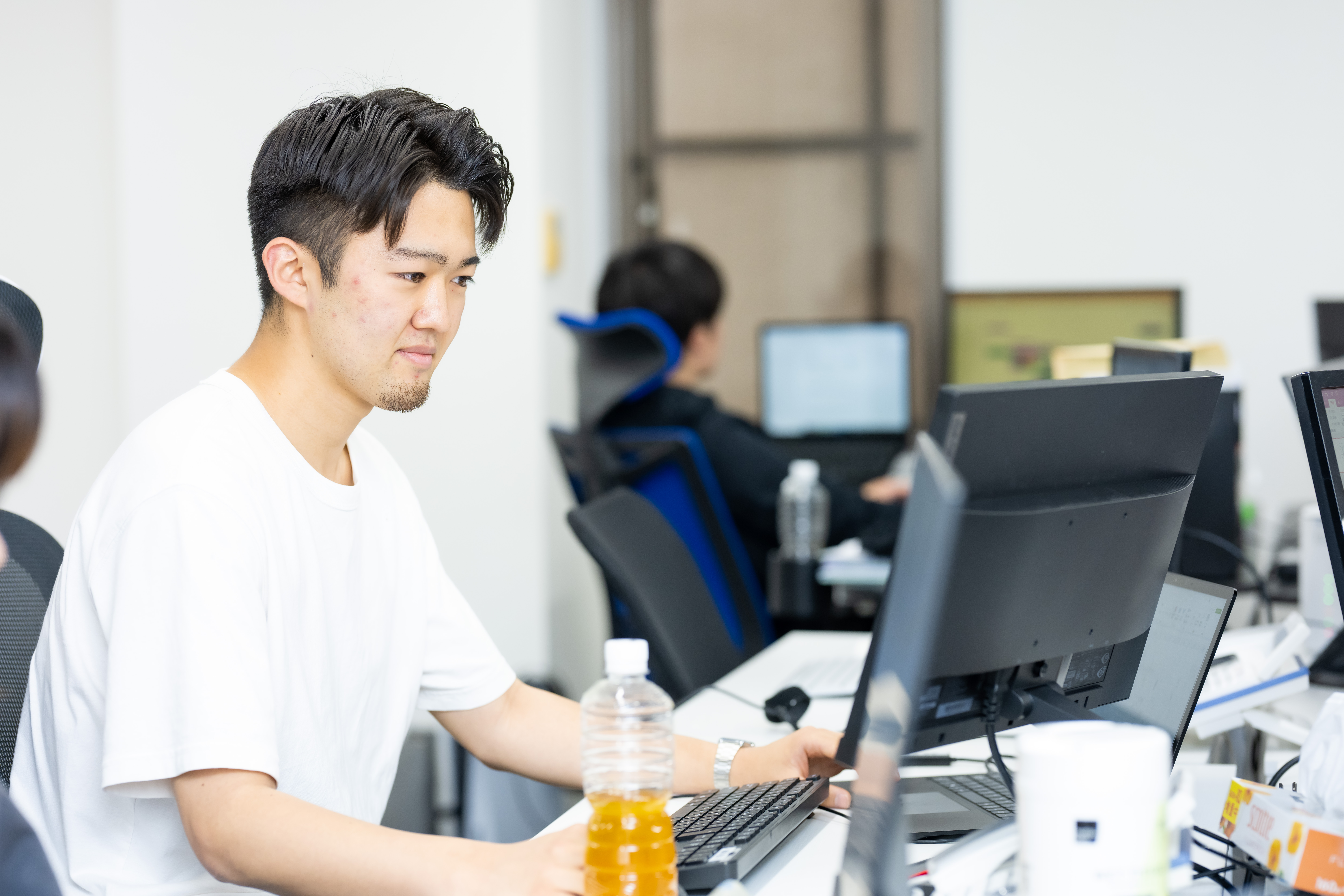 【社内インタビュー】～インターン編～　笑顔が素敵な藤原くん
