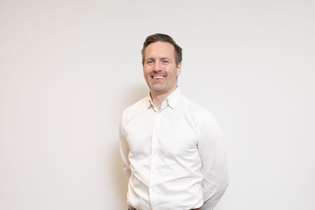 Our People / Petter