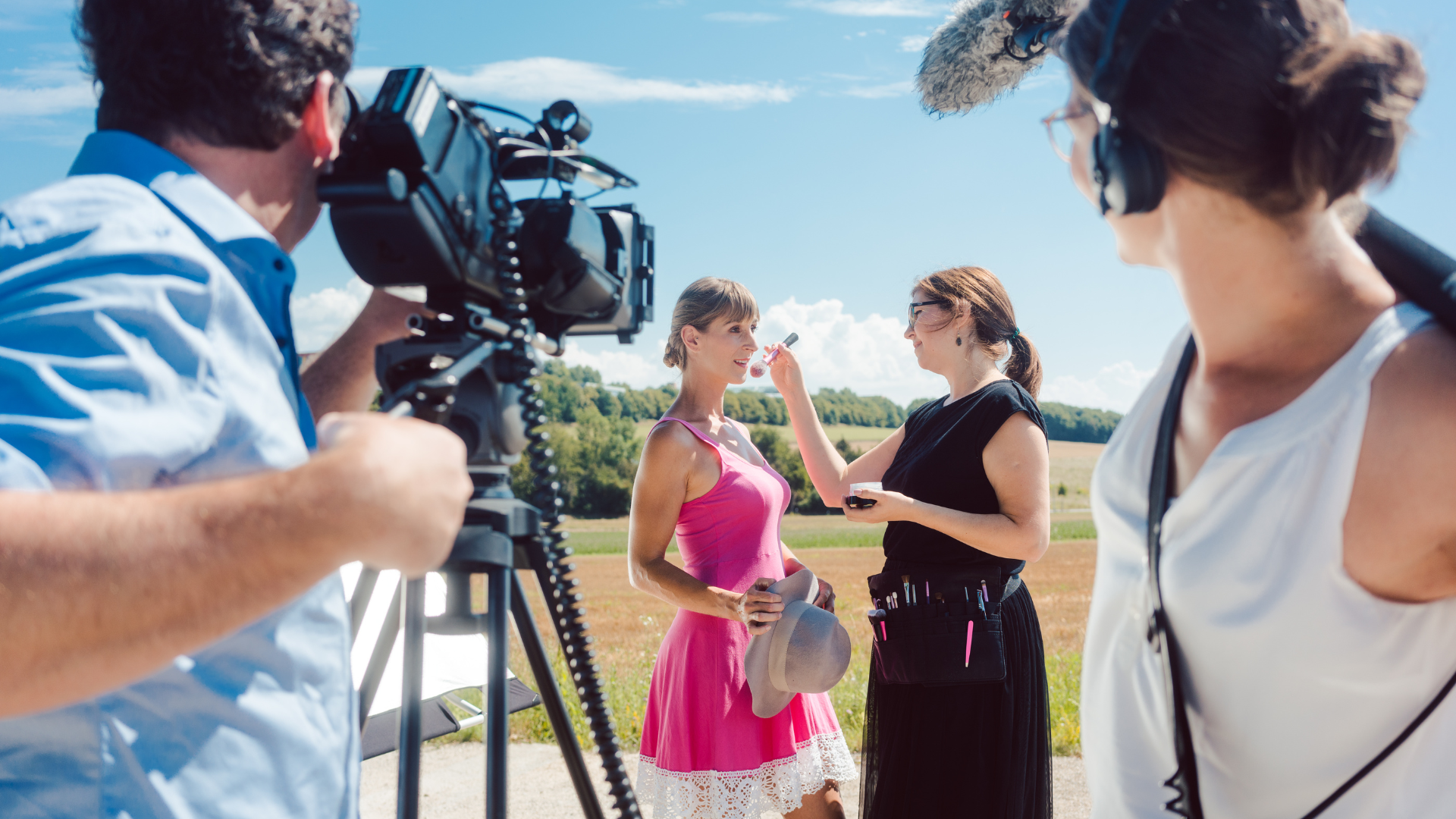 弊社のSNSアカウント大公開！毎月400人集客できている裏側大公開！