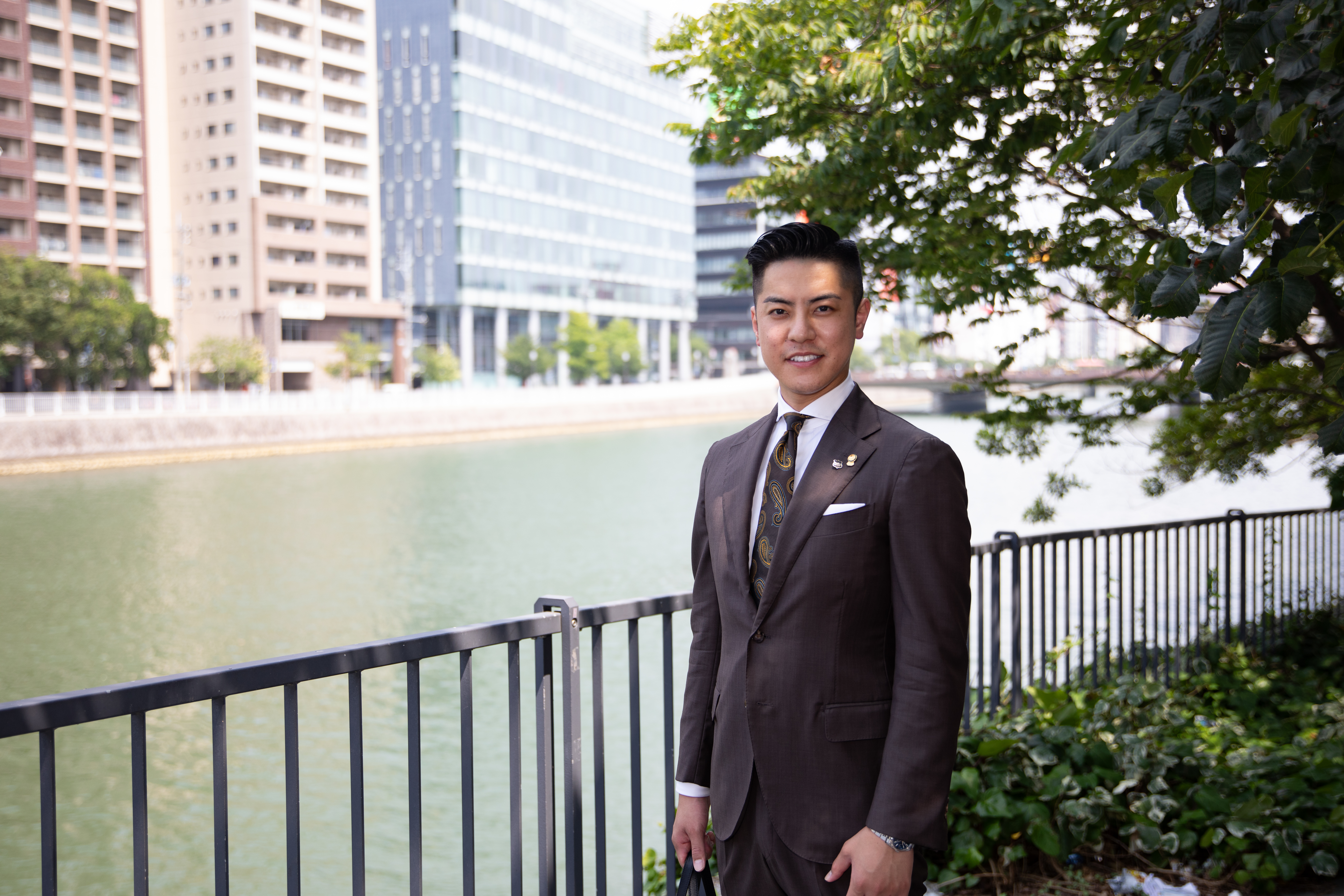 情熱を燃やせる「正しい仕事」を求め、24歳でプルデンシャル生命へ【ライフプランナー 貞包聖仁】