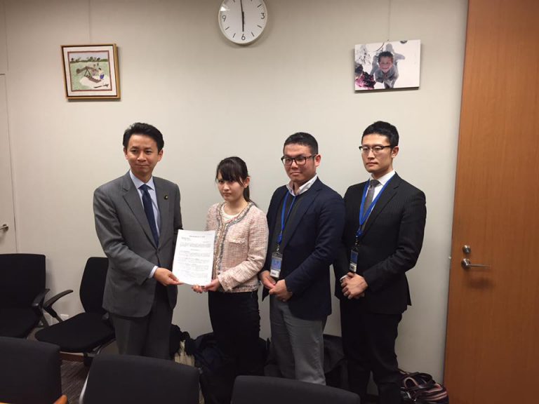 若者自殺対策WT谷合議員に若者自殺対策強化の要望書を提出しました