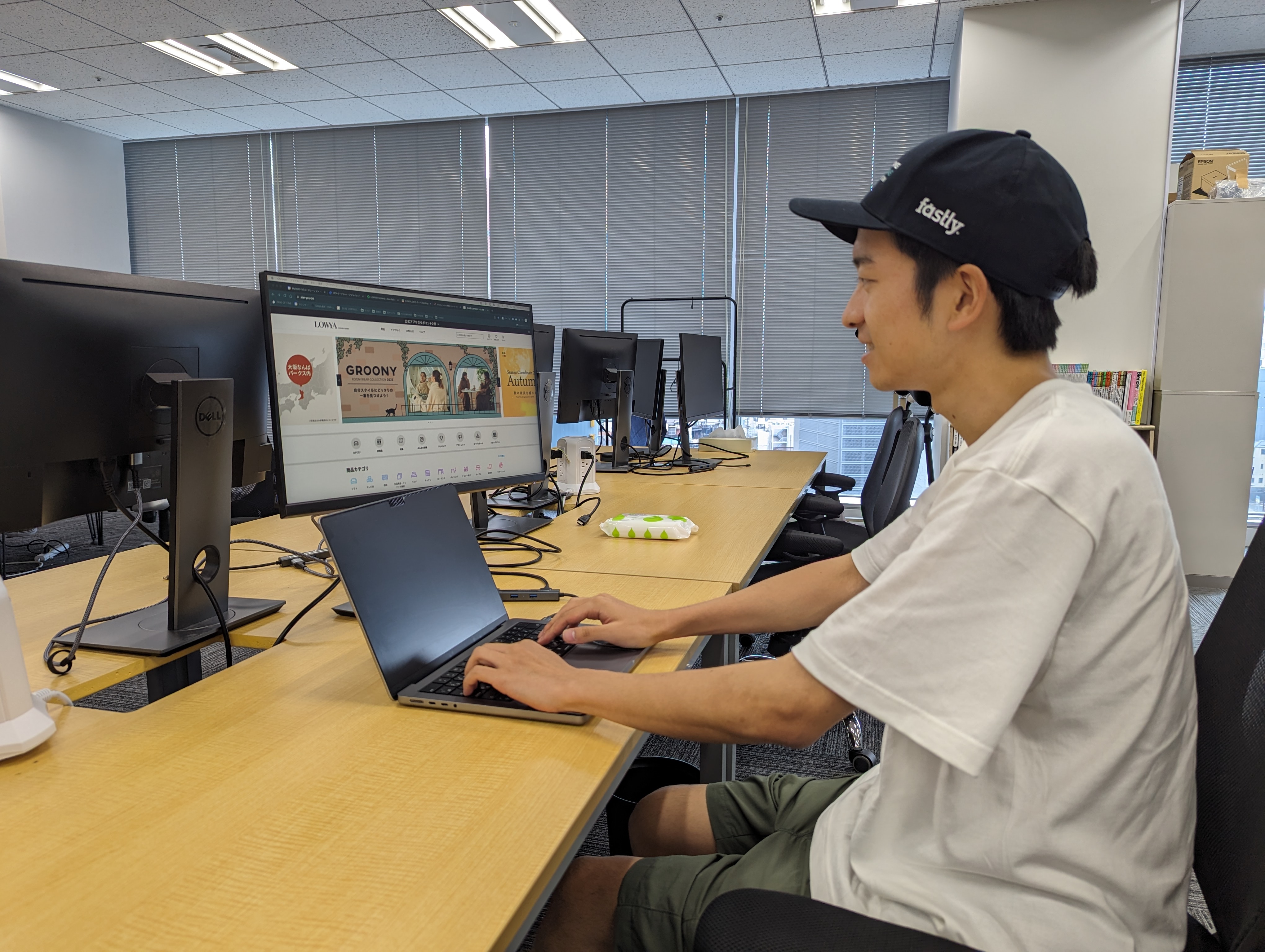 【社員インタビュー#7】LOWYAサイトの開発をしているエンジニアに話を聞いてみた！①