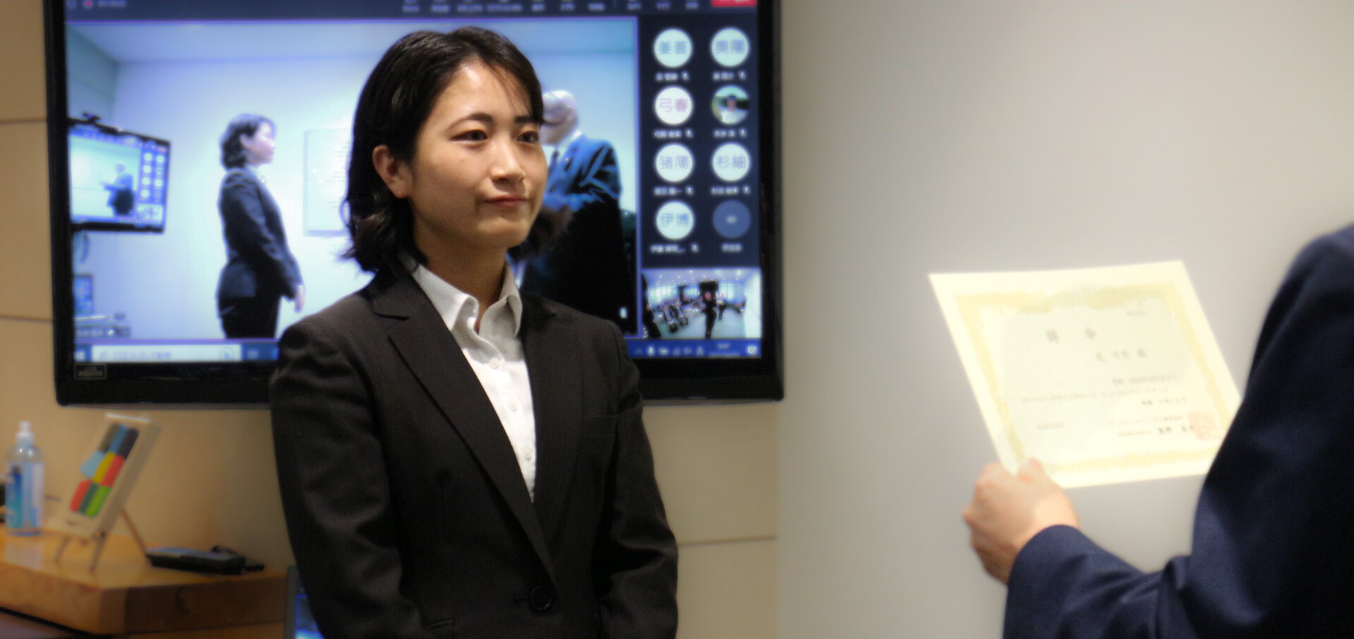 企業精神を体現する社員を、社員全員で選ぶ！「輝くスタッフ賞」をご紹介！【2023新入社員執筆記事④】