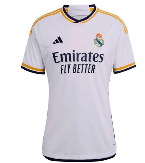 Choosing a Real Madrid shirt