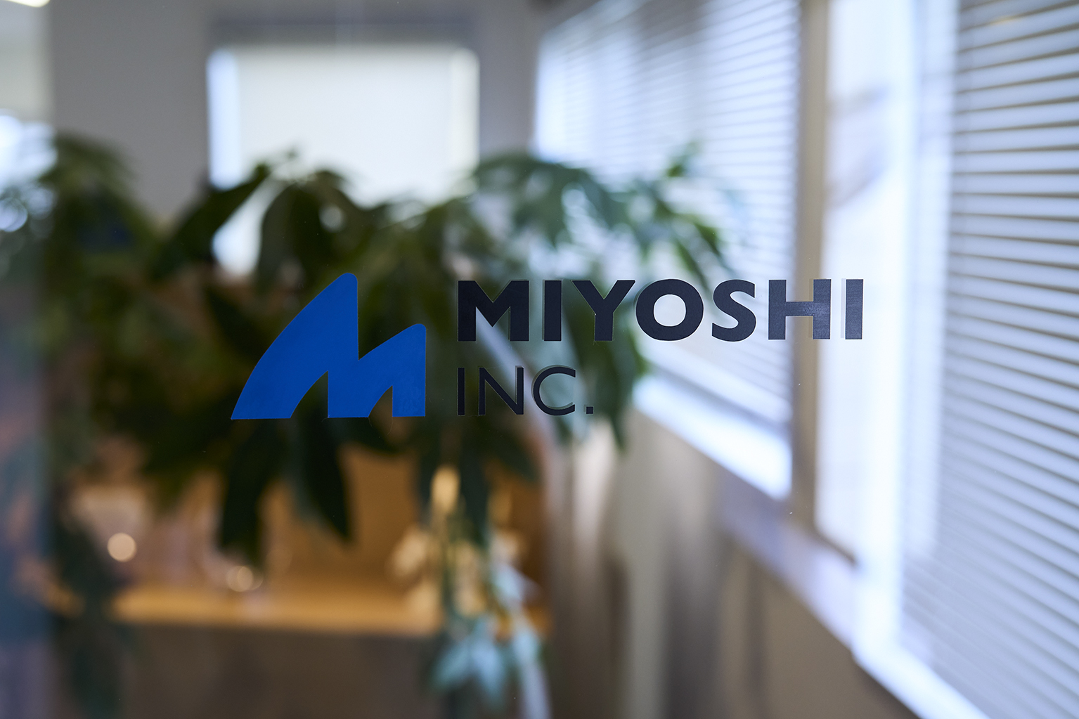 【働き方改革】年間休日が120日以上の会社は3割程度って本当？ / より働きやすい会社を目指して休日を110日➡120日へ大幅アップ！