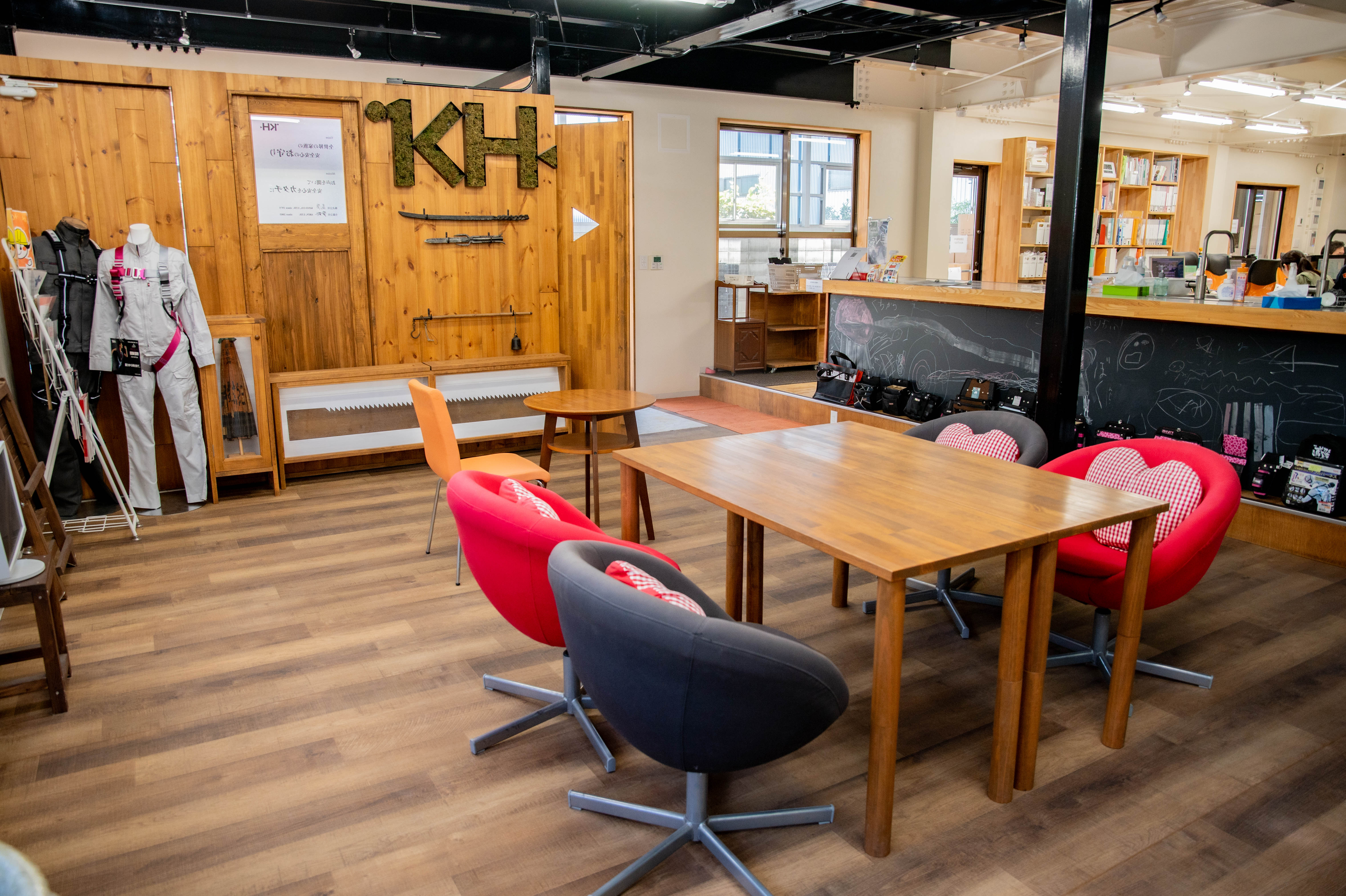 先輩×後輩対談「可能性を試せる社風」