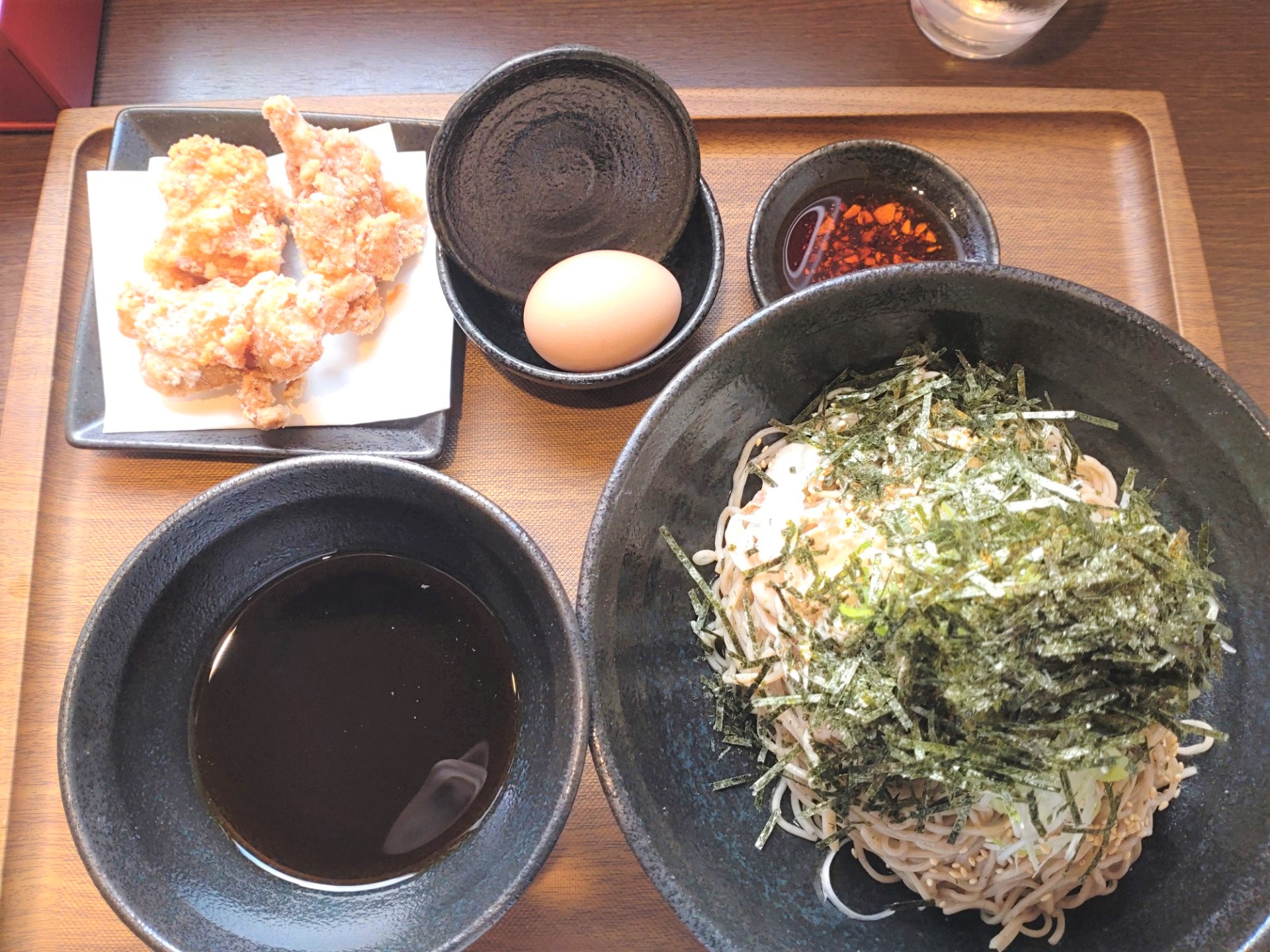 「肉辣油そばはち」へ店舗見学に行ってきました！