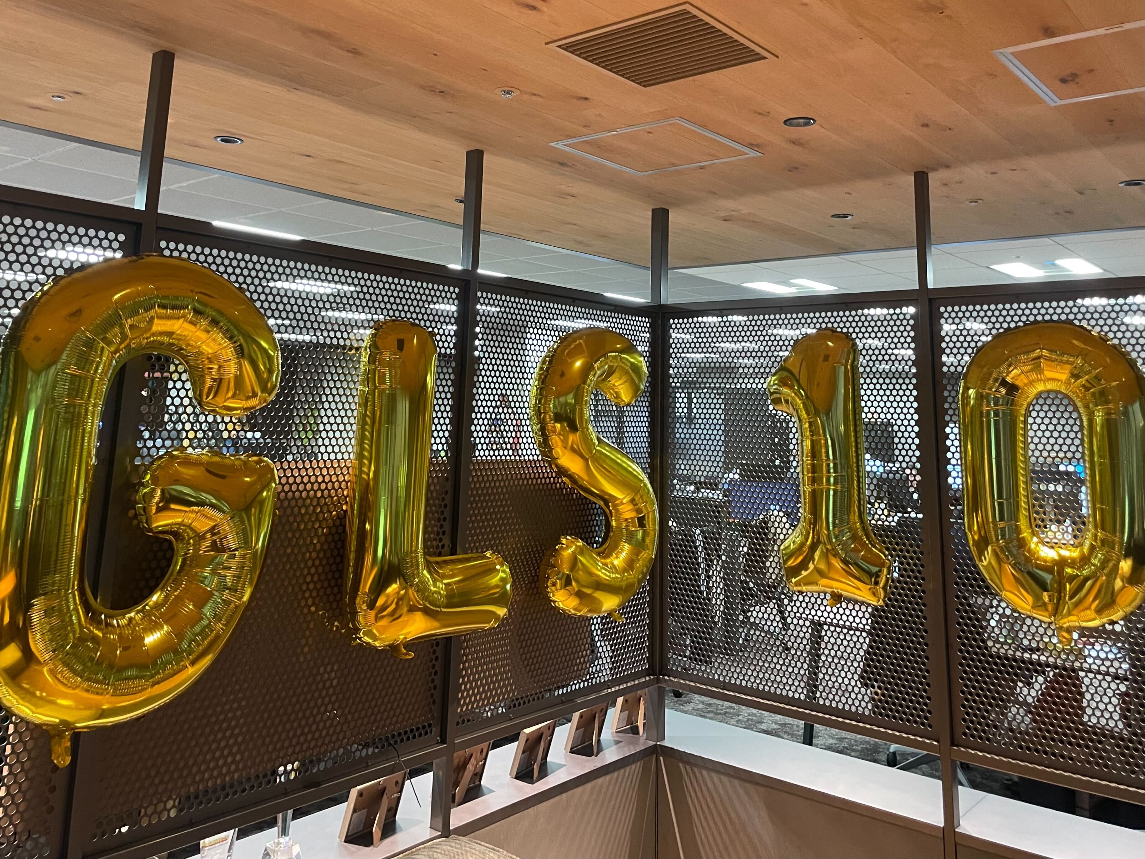 【社内イベントレポート】Glossom設立10周年をお祝いしました