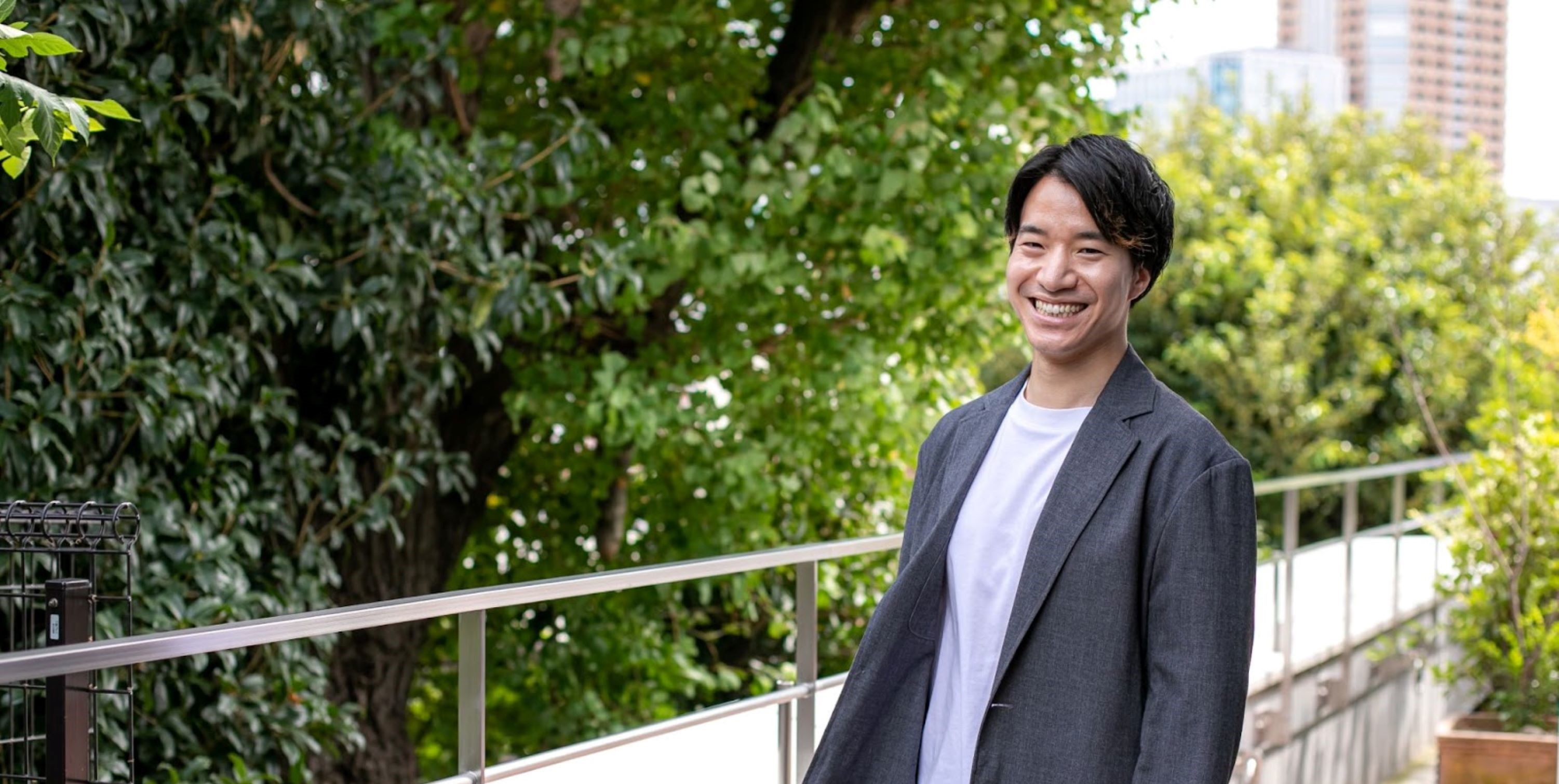 【テックリード社員の一日に密着】幅広い業務に携わりながら人間的に成長できる環境で、新しい日本型教育を実現！