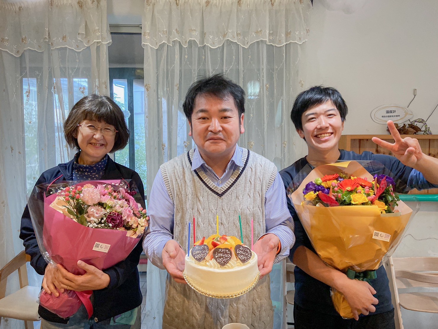 12月のスタッフ誕生日会やりました～！