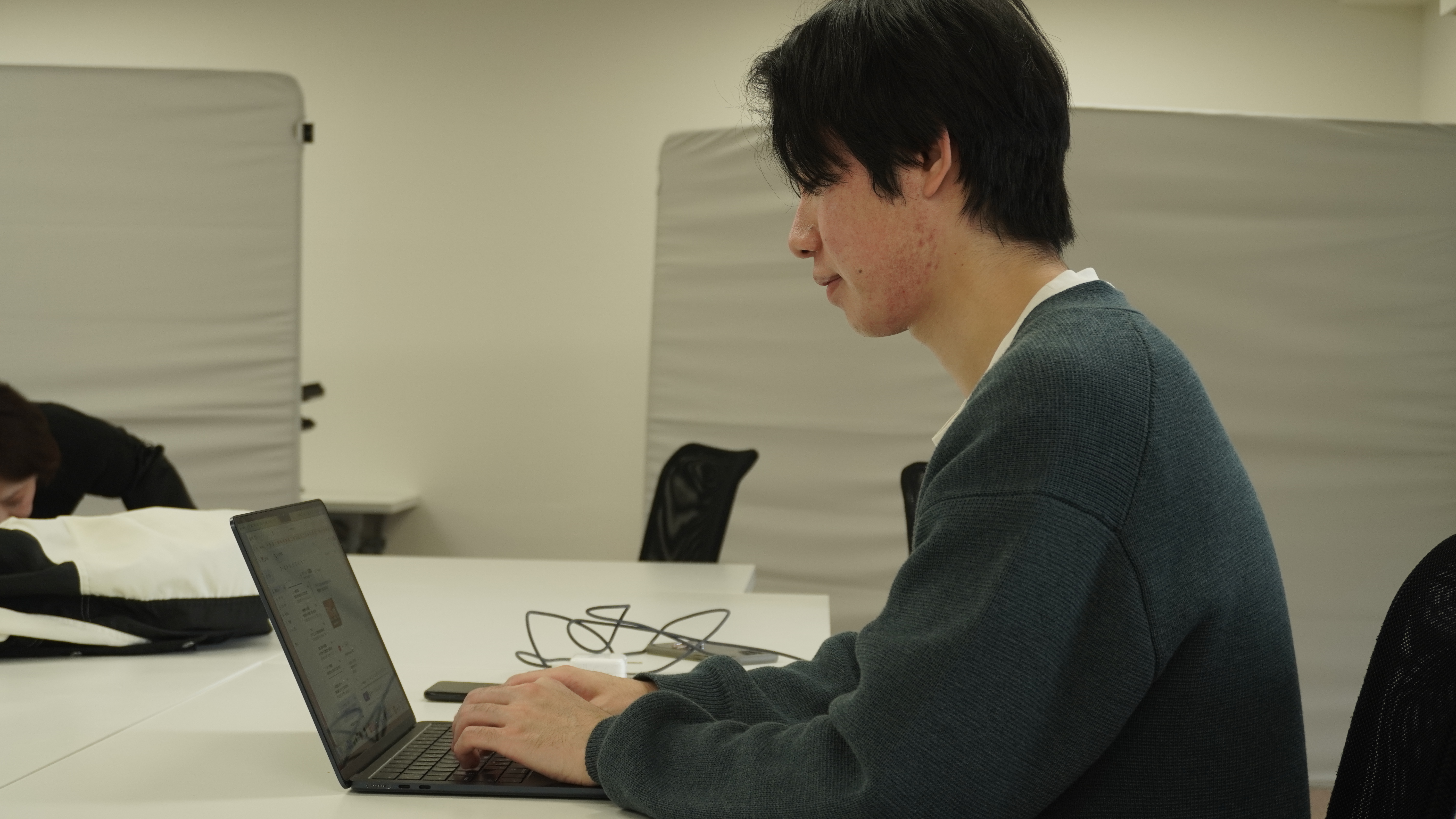 【社員インタビュー】24卒！他社内定を蹴って入社、新卒1年目の野望大公開