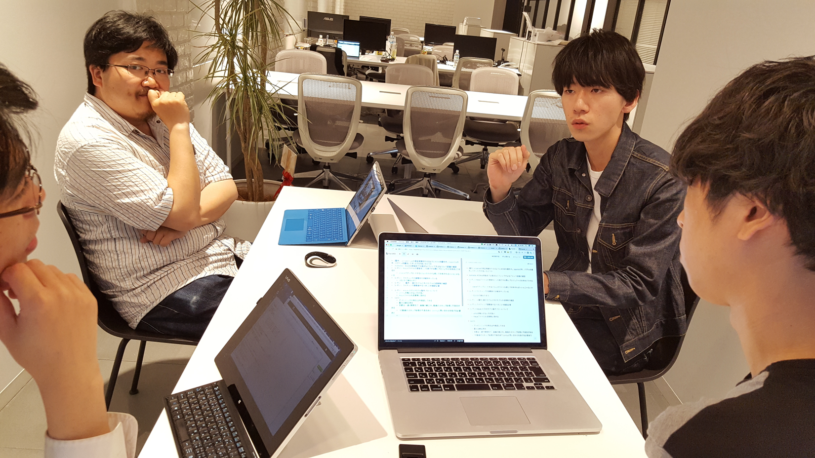 新卒1年目でリクルートからVRizeに転職。VR業界に挑む若きエースエンジニアの紹介。