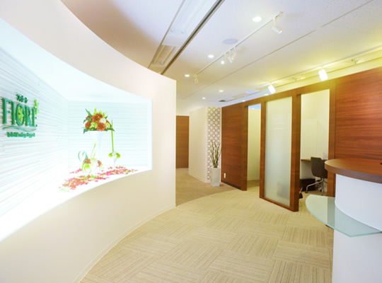 女性が働きやすくキャリアアップを目指せるための福利厚生について