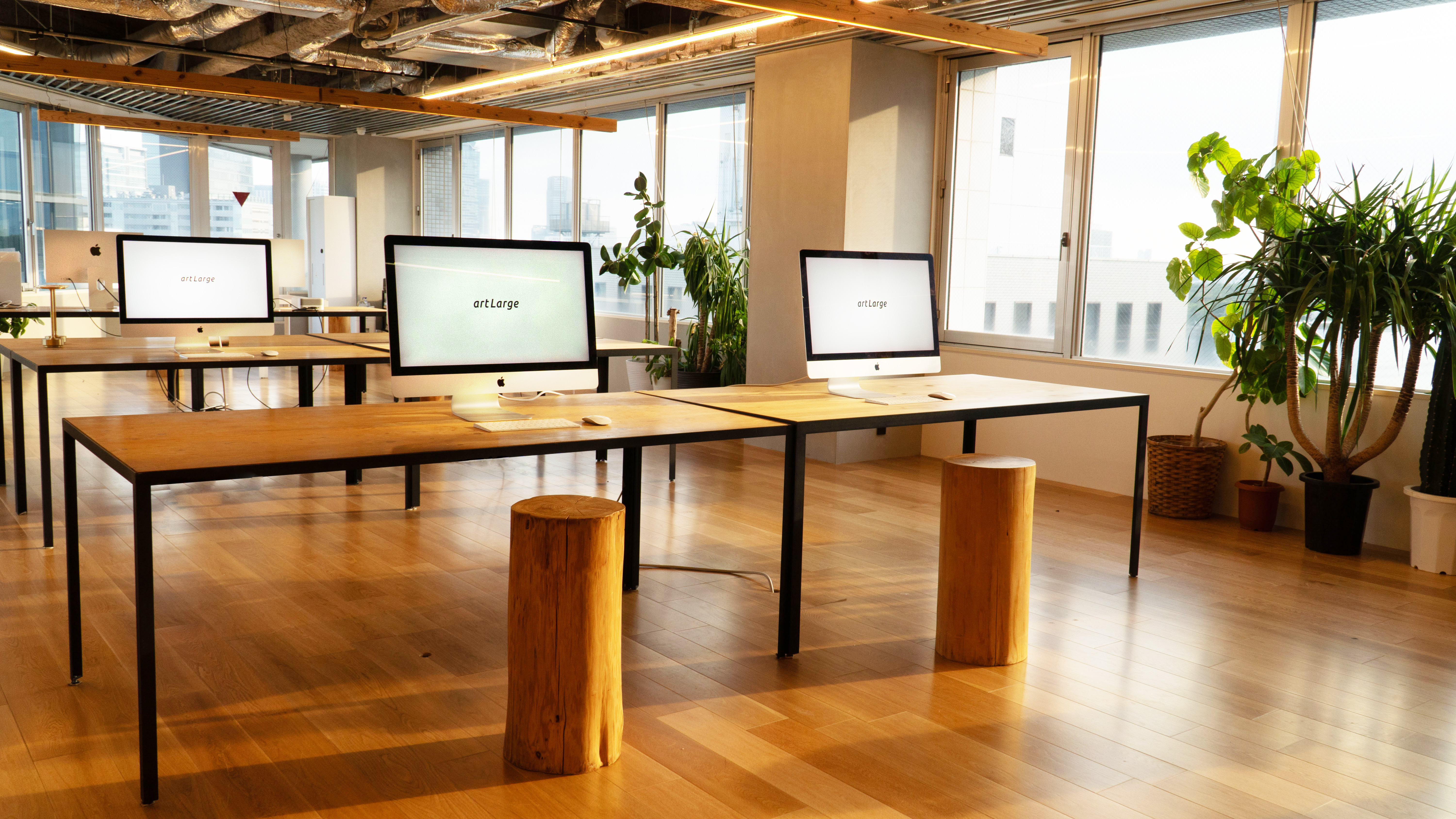 【人生は旅。仕事も旅。】旅をするように仕事をする広告デザイン会社「artLarge inc.」とは？