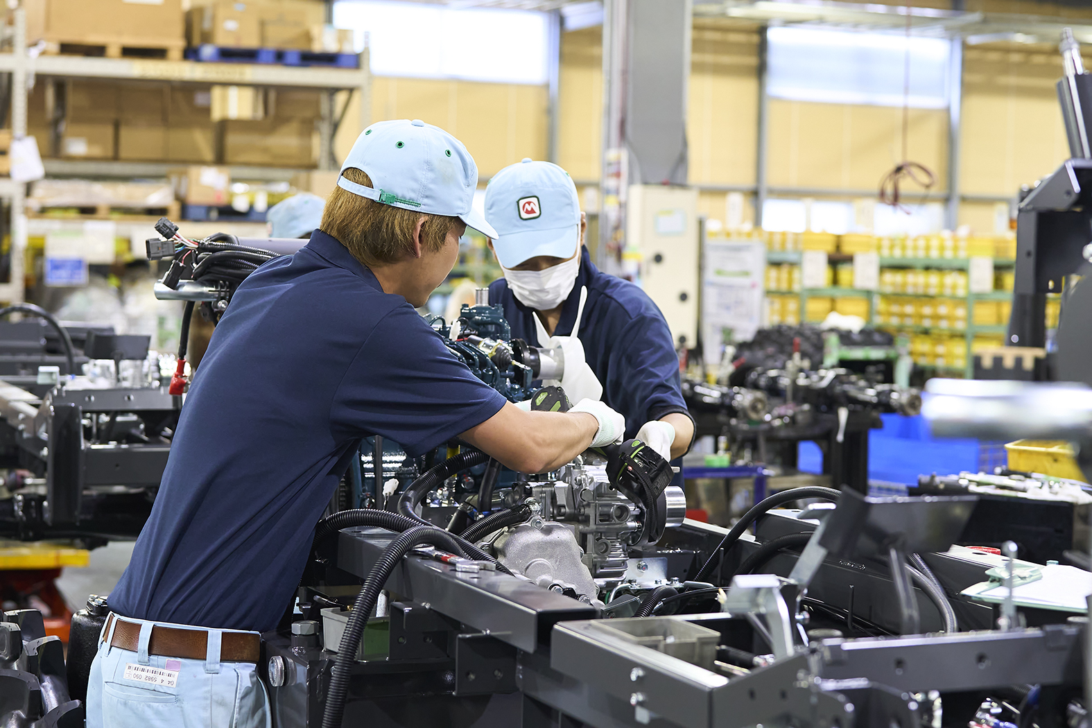 世界初の小型作業機用 2 ストローク水素エンジン、安定運転に成功！農機等のプロユース作業機でもゼロエミッションを目指す