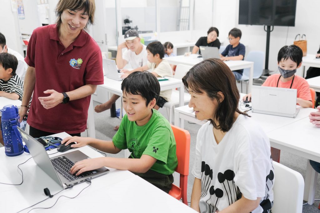 「親子で参加！ChatGPTを使って探究授業」イベントレポート！