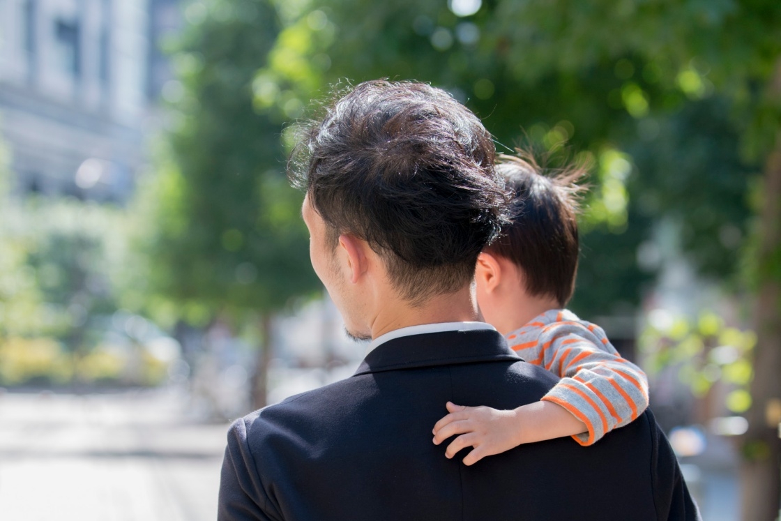 「思い切って、キャリアを諦める？」 男性育休取得者が語る、子育てと仕事（前編）