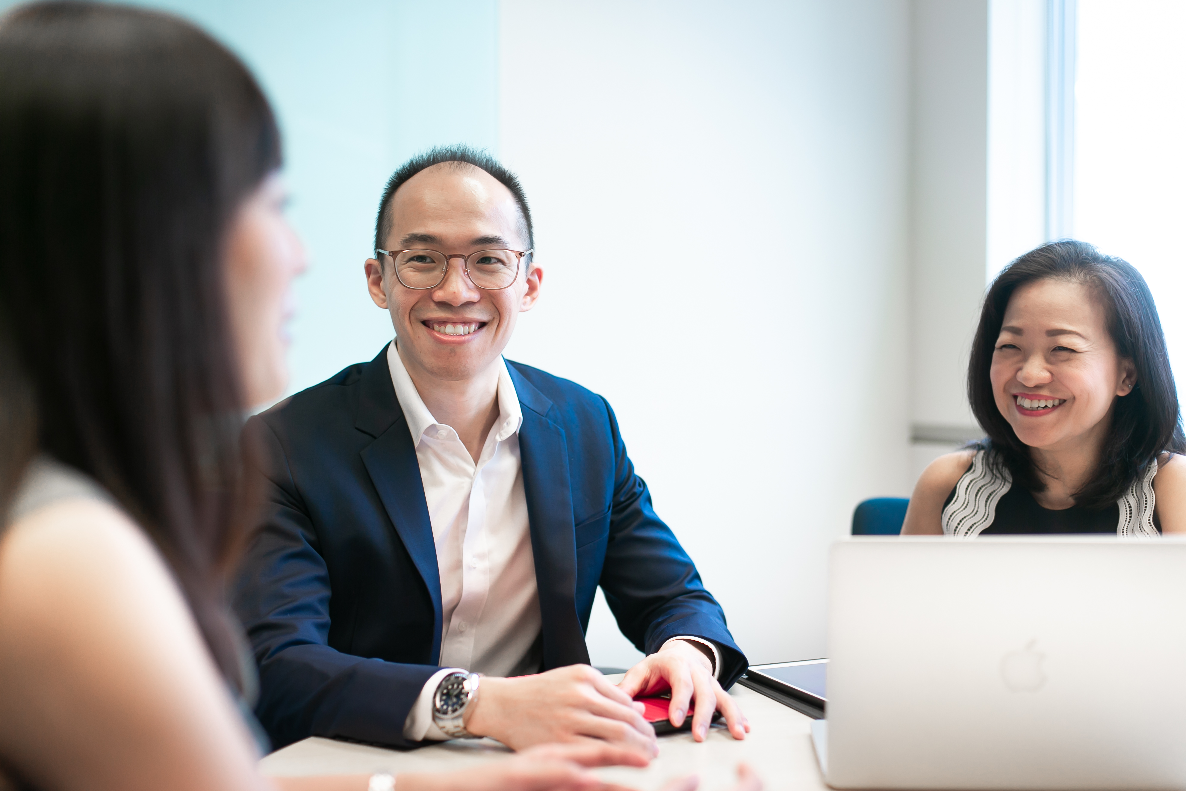 How Hwei Min helps companies take care of their people, first.