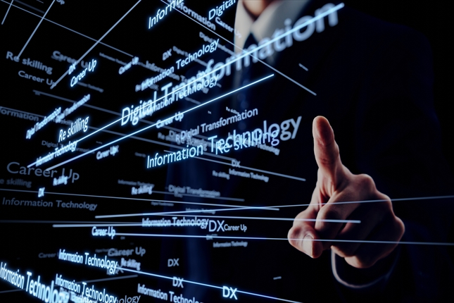 分析屋社員に聞いた！これからデータサイエンティストを目指す人におすすめの本