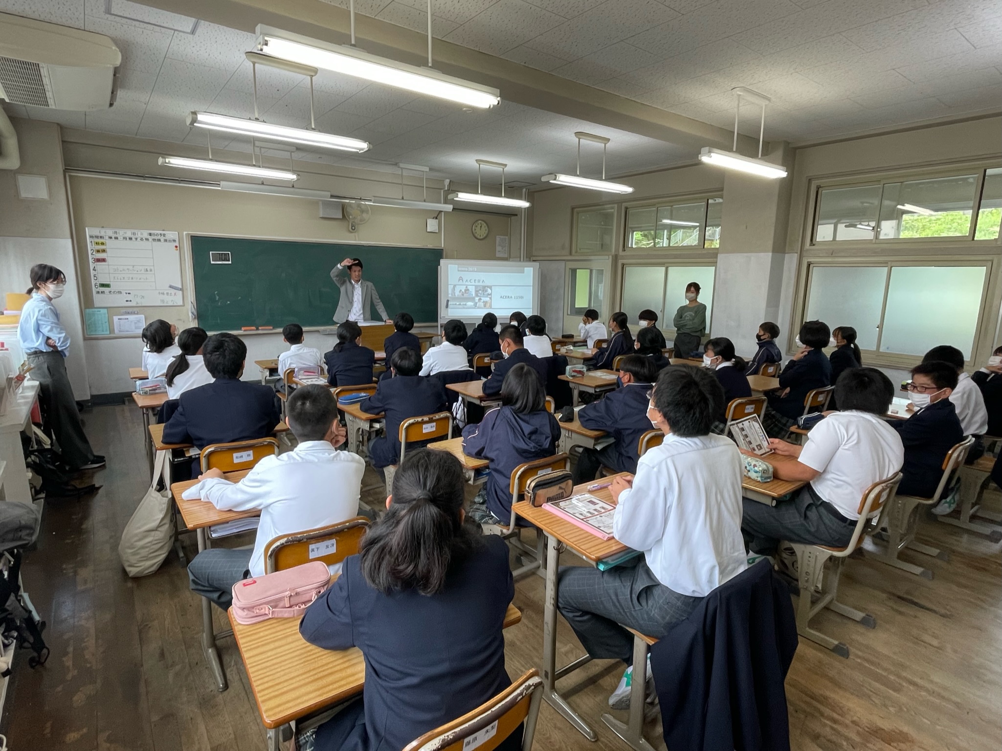 企業として　どう社会に貢献するのか？