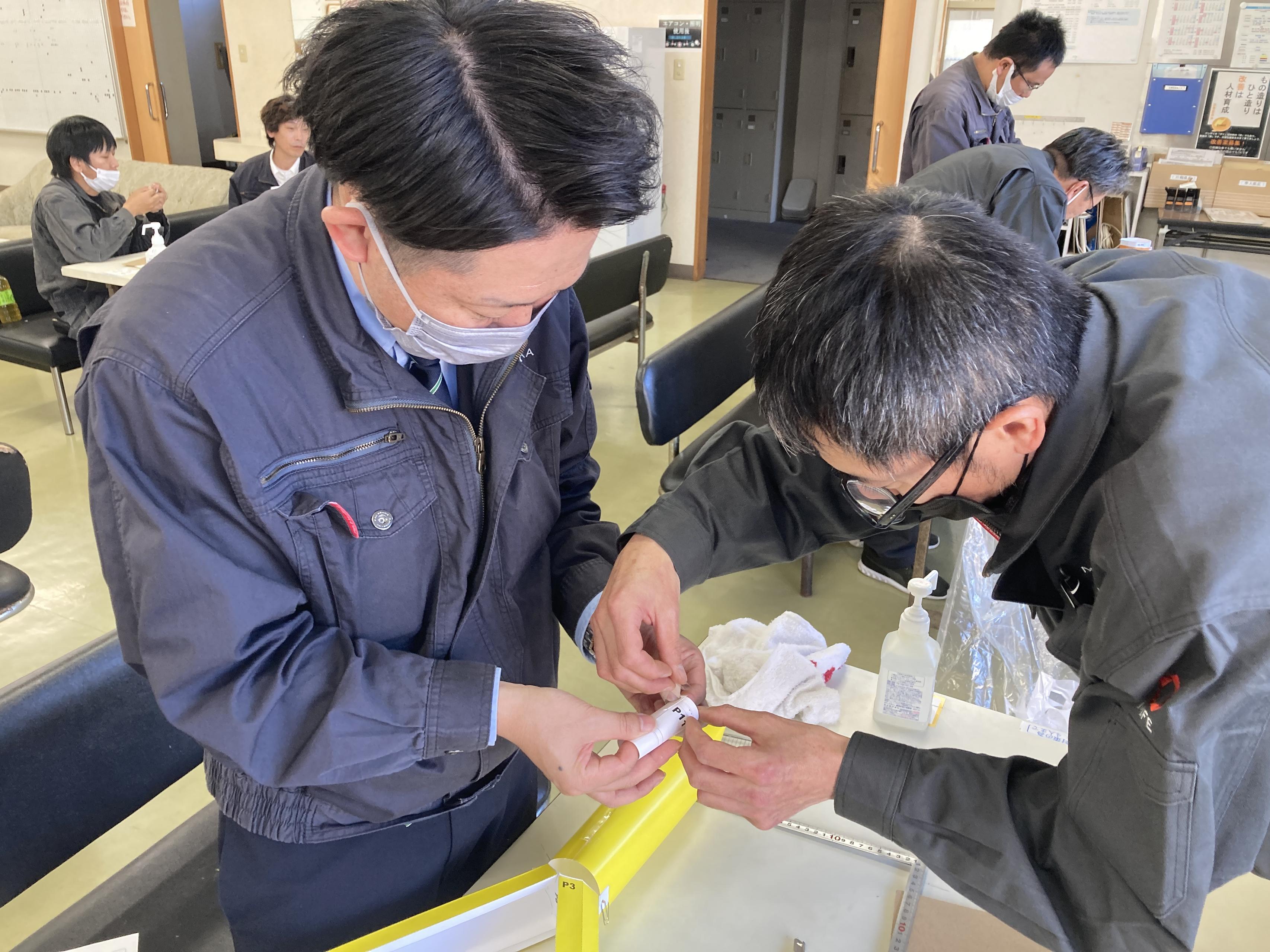 第１回：経営方針発表会ではロケット作り。