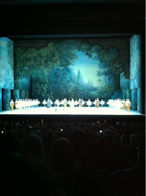 人生の舞台で30歳すぎたら捨てること