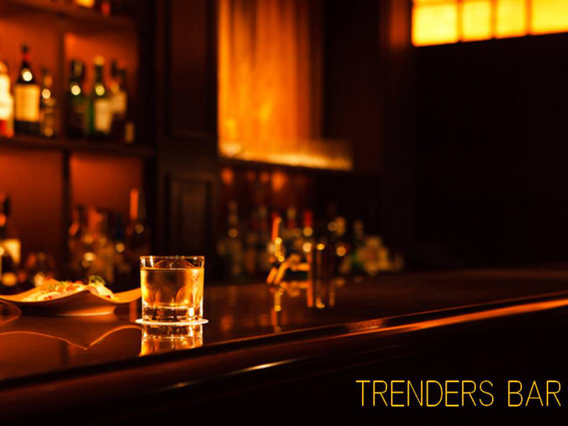 TRENDERS BAR開催！営業の真髄を熱く話し合いました