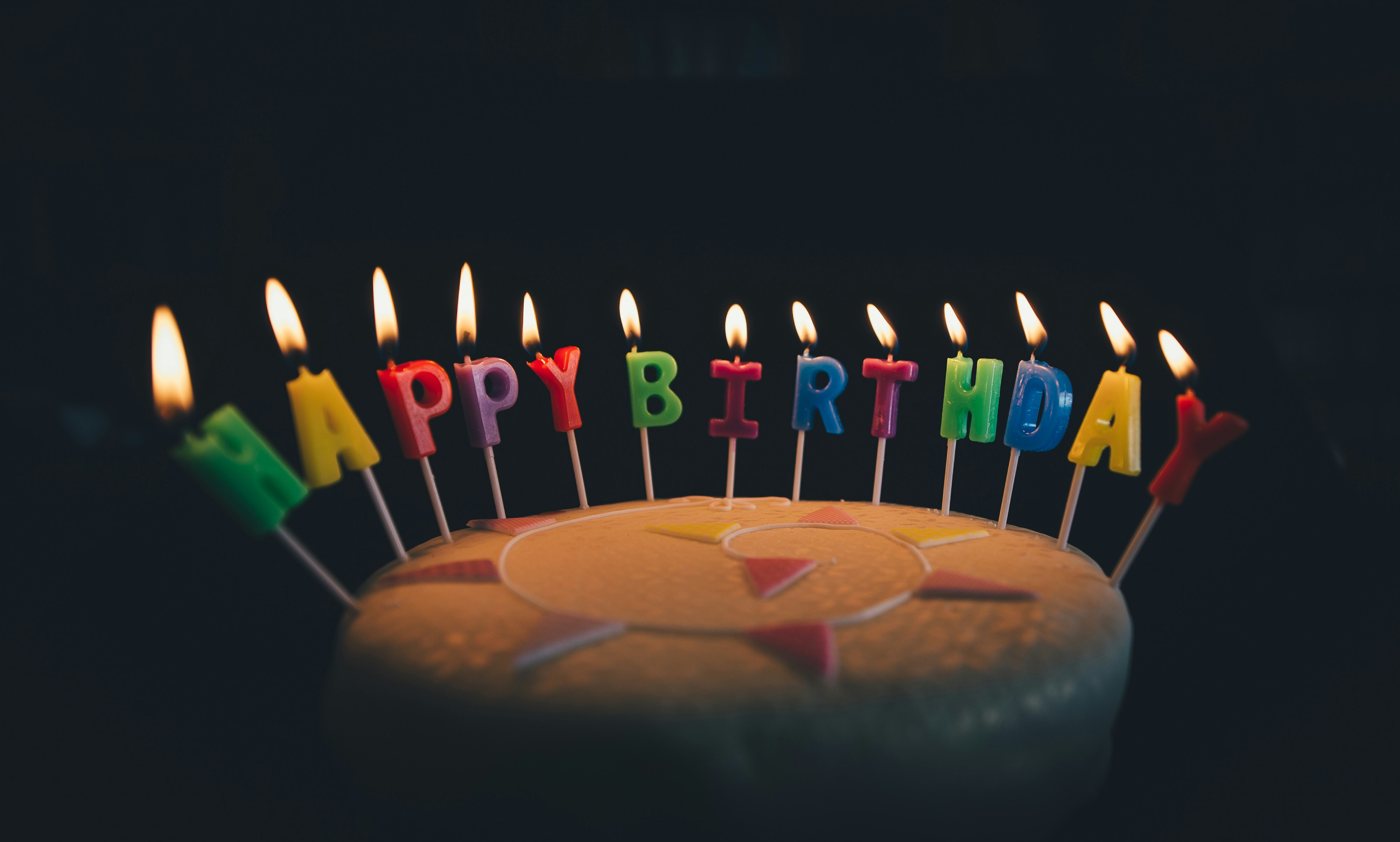 DMP社員の月1回の密かな楽しみ　お菓子が配られる誕生日イベントって？