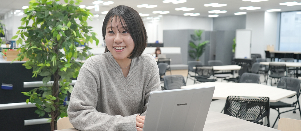 【社員インタビュー】大手金融から挑戦する社風に刺激を受け、サイバー・バズへ。
