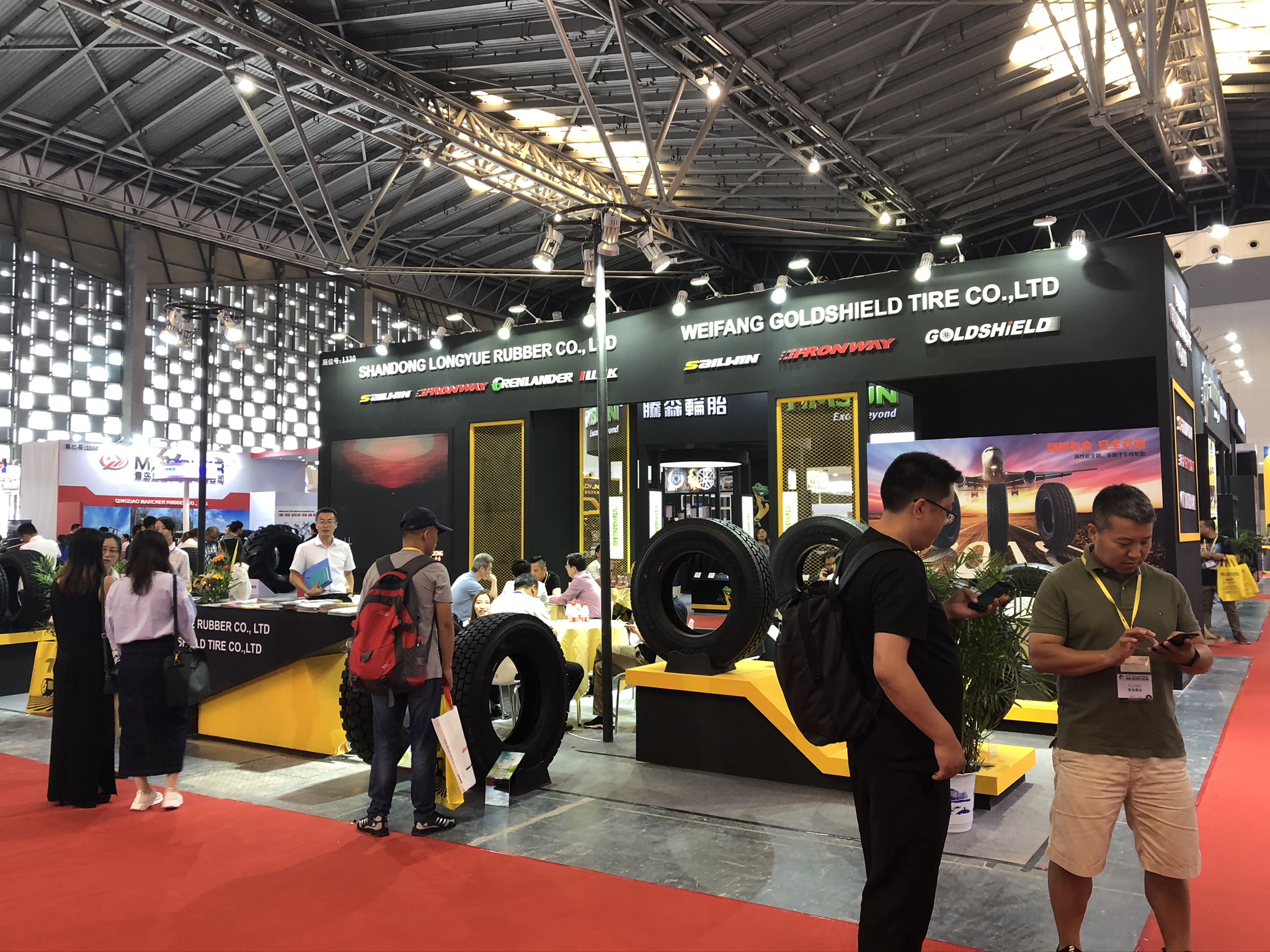 当社が大切にしている「創って売る」とは　世界中から新たな価値を探してくるしごと