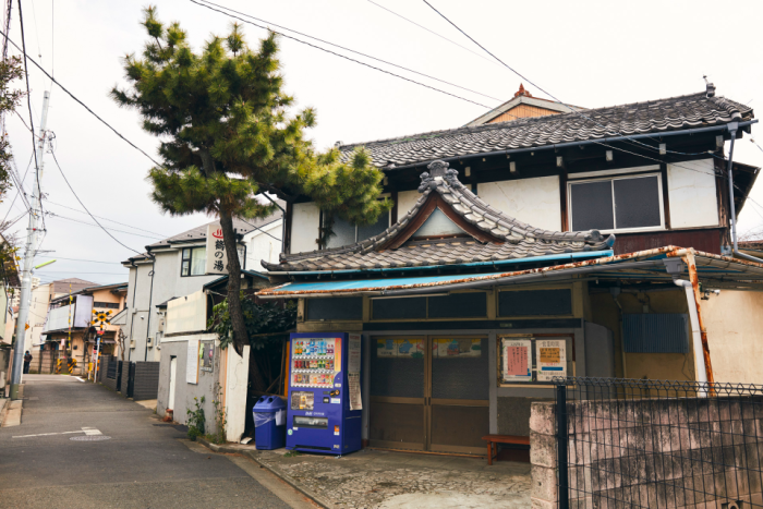 松陰会舘という名前 。